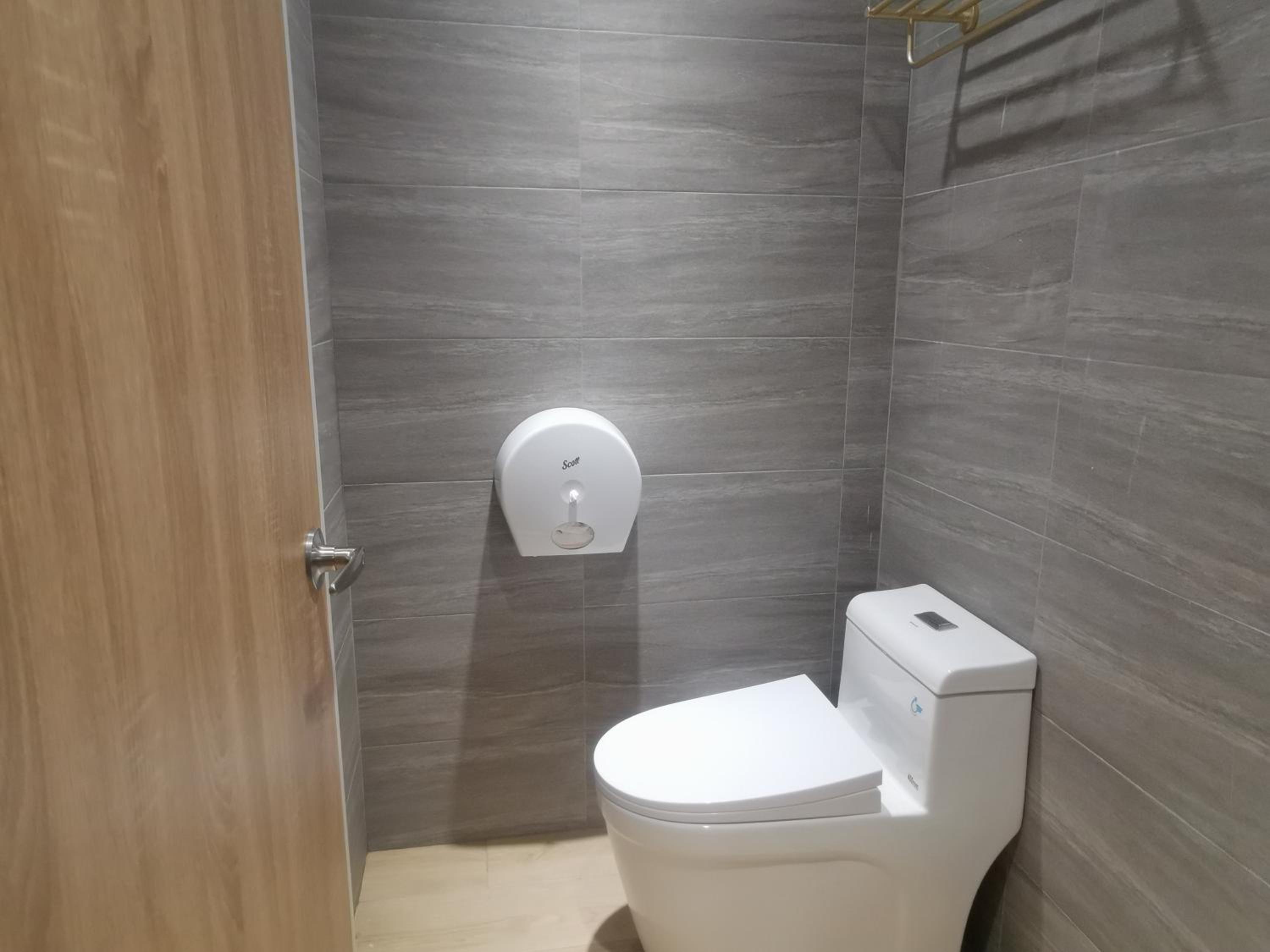 橙舍一館 TW Hostel I