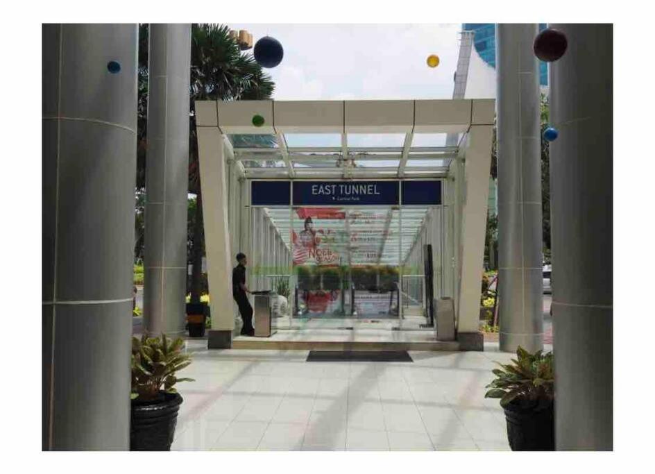 2 bedroom next to Mall Central Park & Neo Soho (Medit 1) view 2