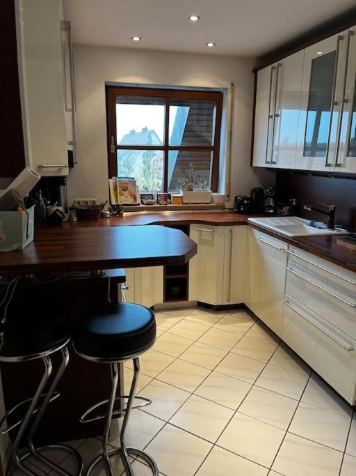 Cozy&spacious topfloor apartment
