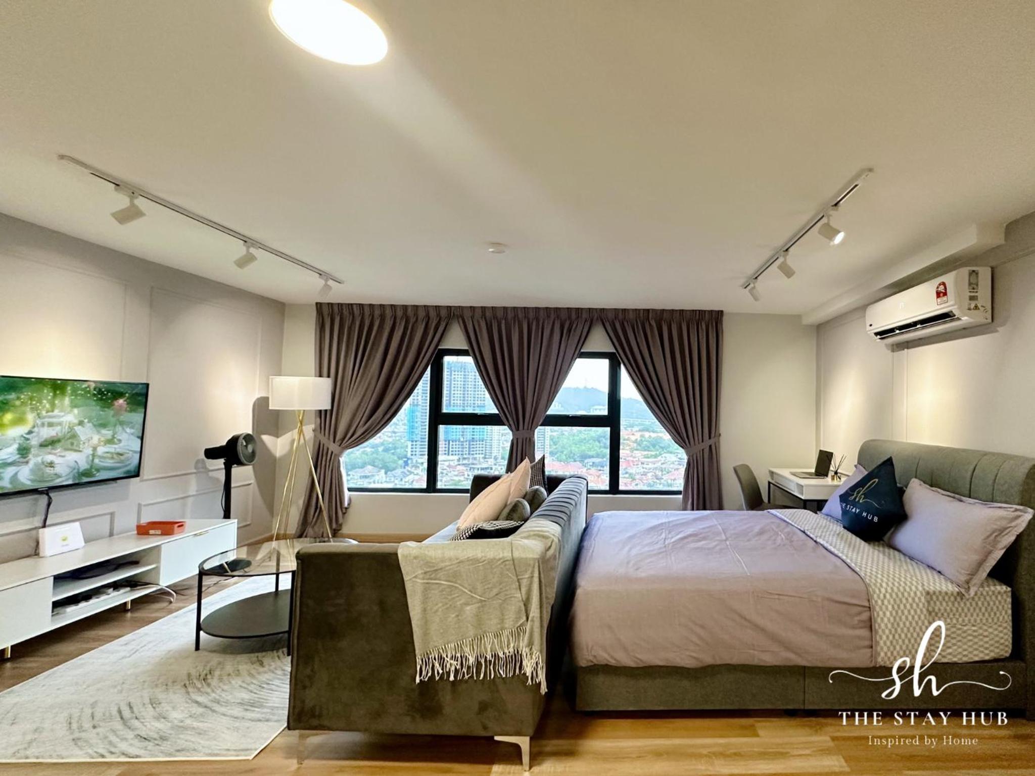 Arte Cheras Luxury Suites - Near TBS & MRT - Easy Access to TRX, Stadium -Bukit Jalil, KLCC- Free 1Parking