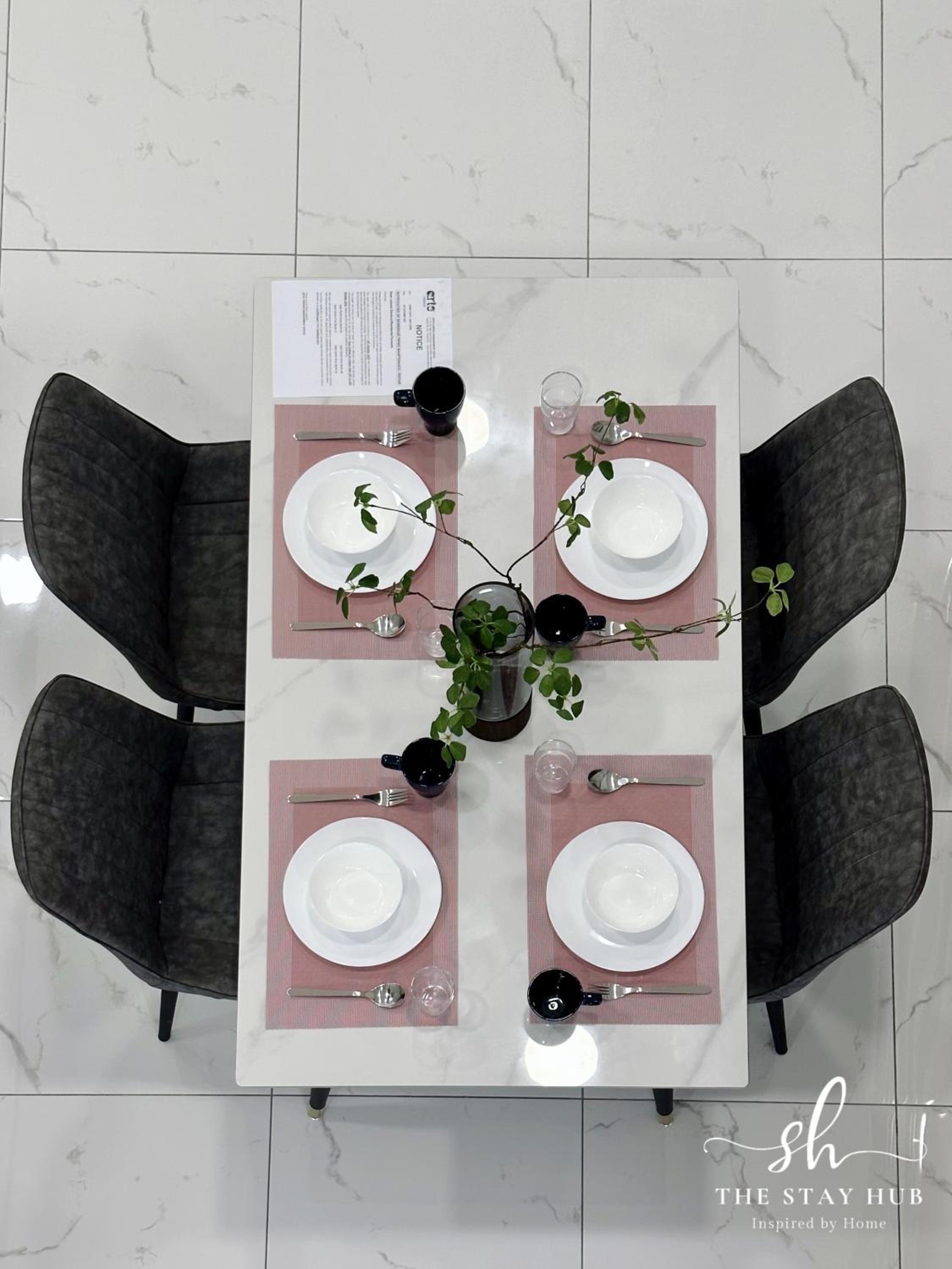 Arte Cheras Luxury Suites - Near TBS & MRT - Easy Access to TRX, Stadium -Bukit Jalil, KLCC- Free 1Parking
