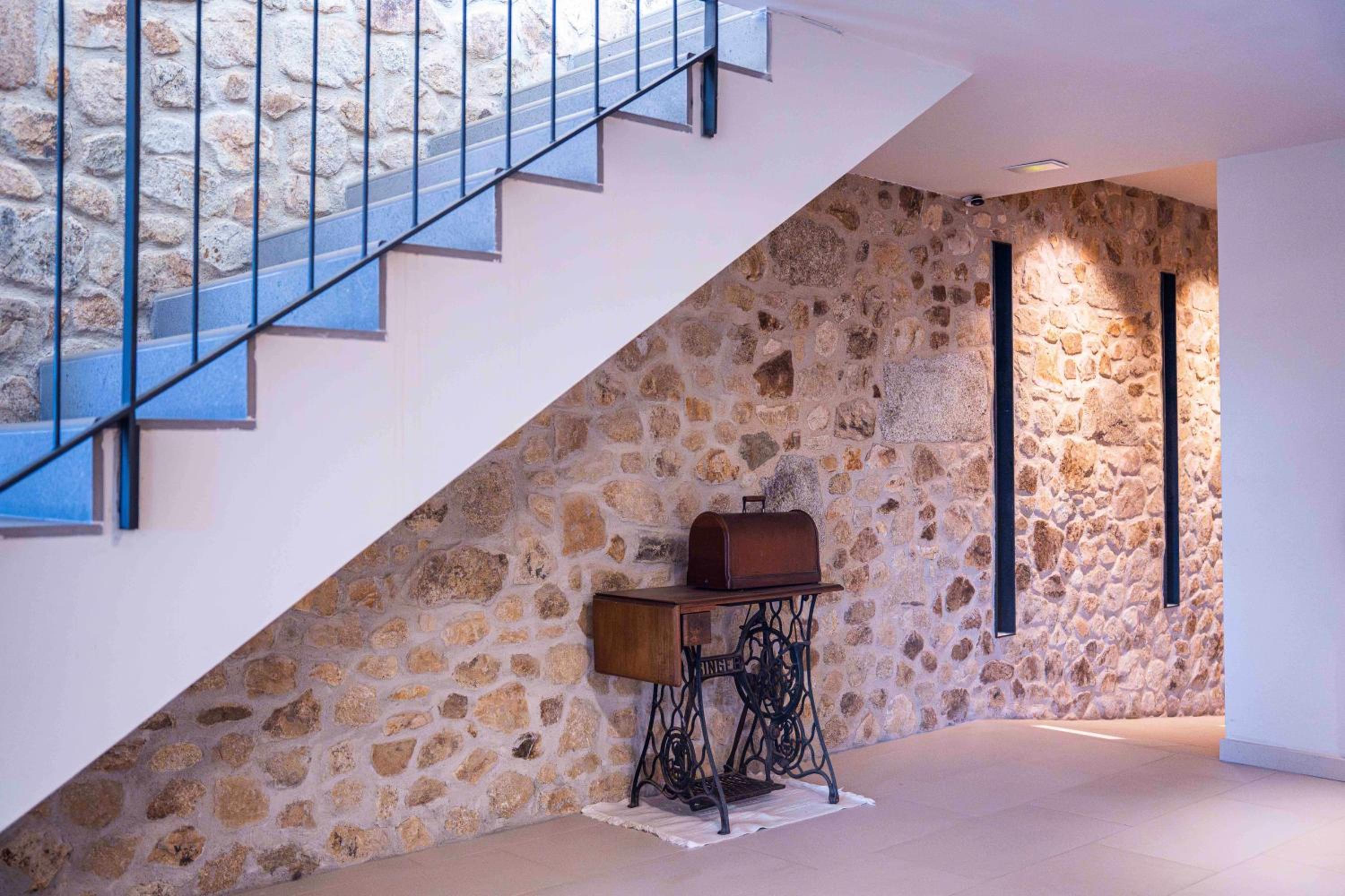 CAN BUFÍ, Espectacular casa con piscina interior