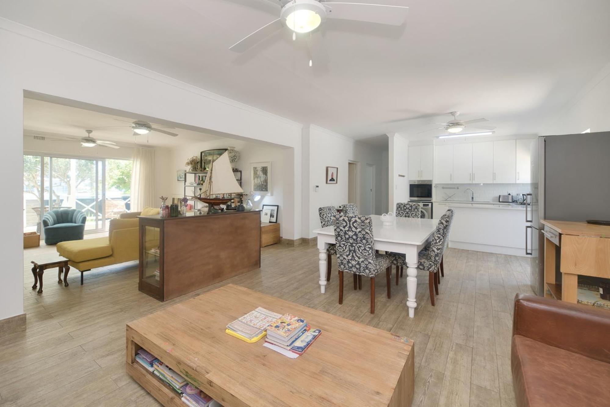 House Next Door In Arniston view 5