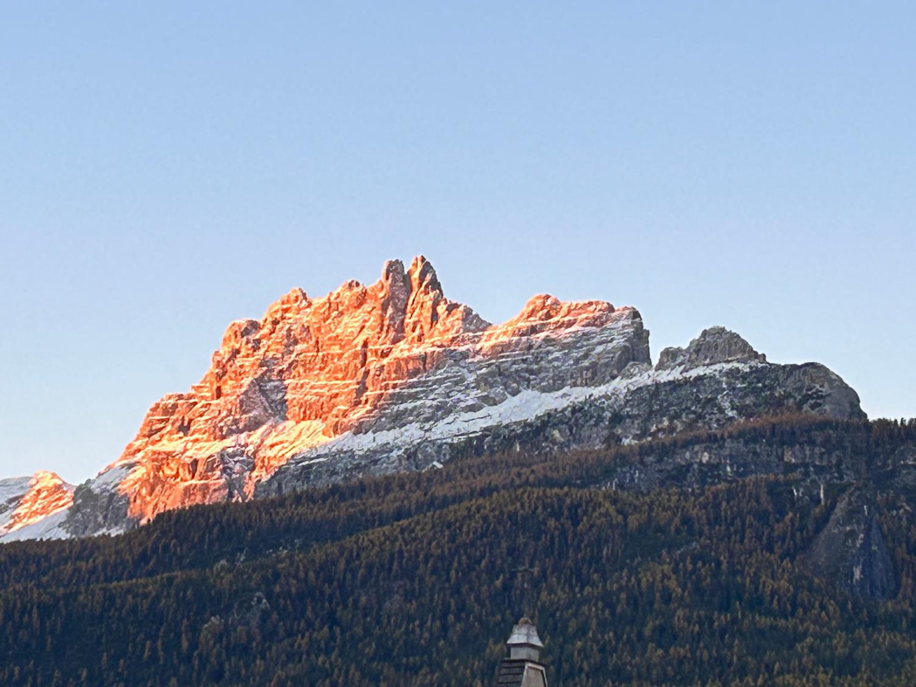 Cortina Center Design Apartment with Private Parking