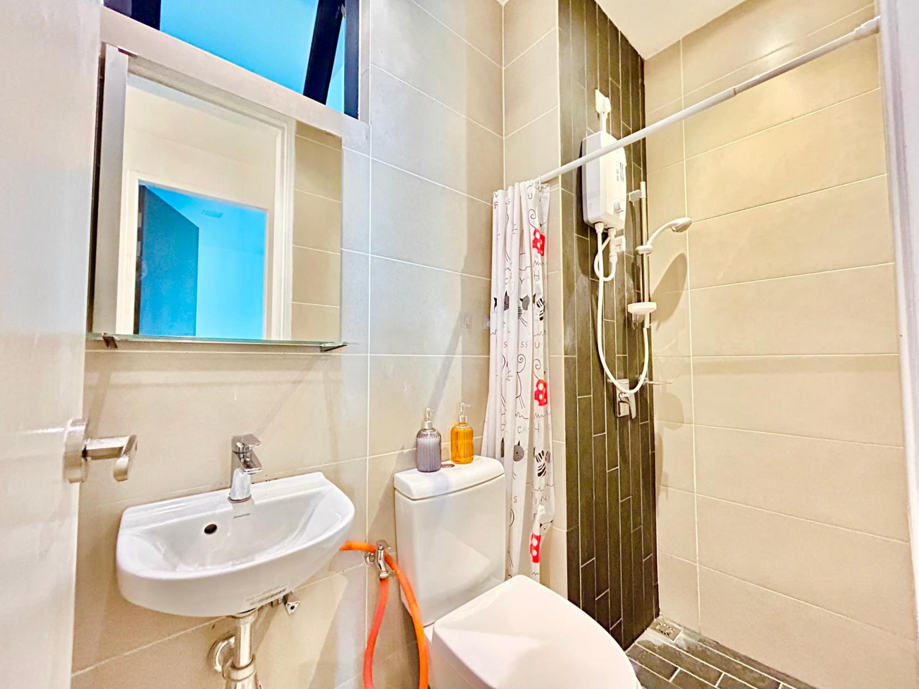 Comfort Place 1-8 Pax 3Q beds Ara Damansara Center photo 6