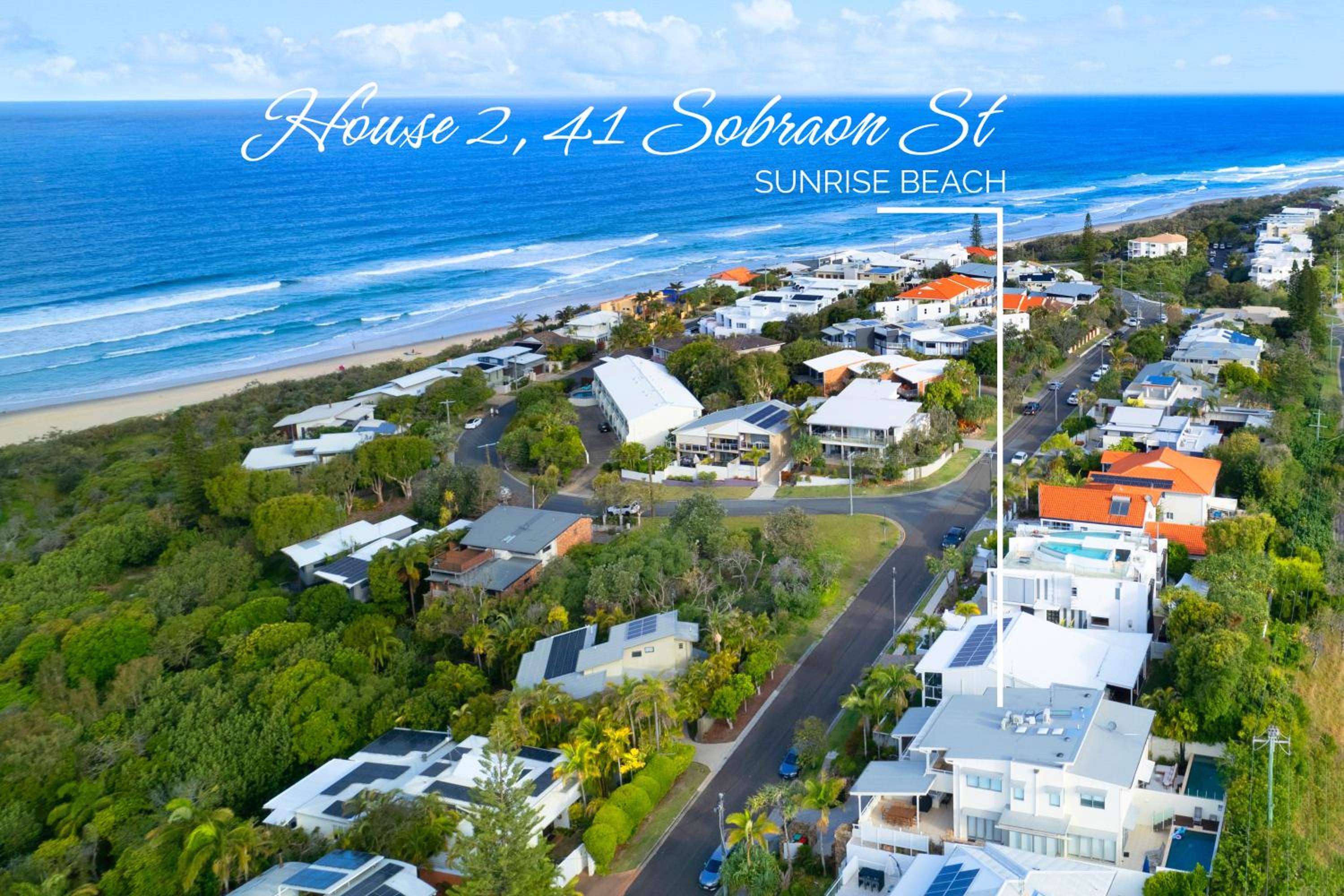 Chic Beachside Abode, Sunrise Beach