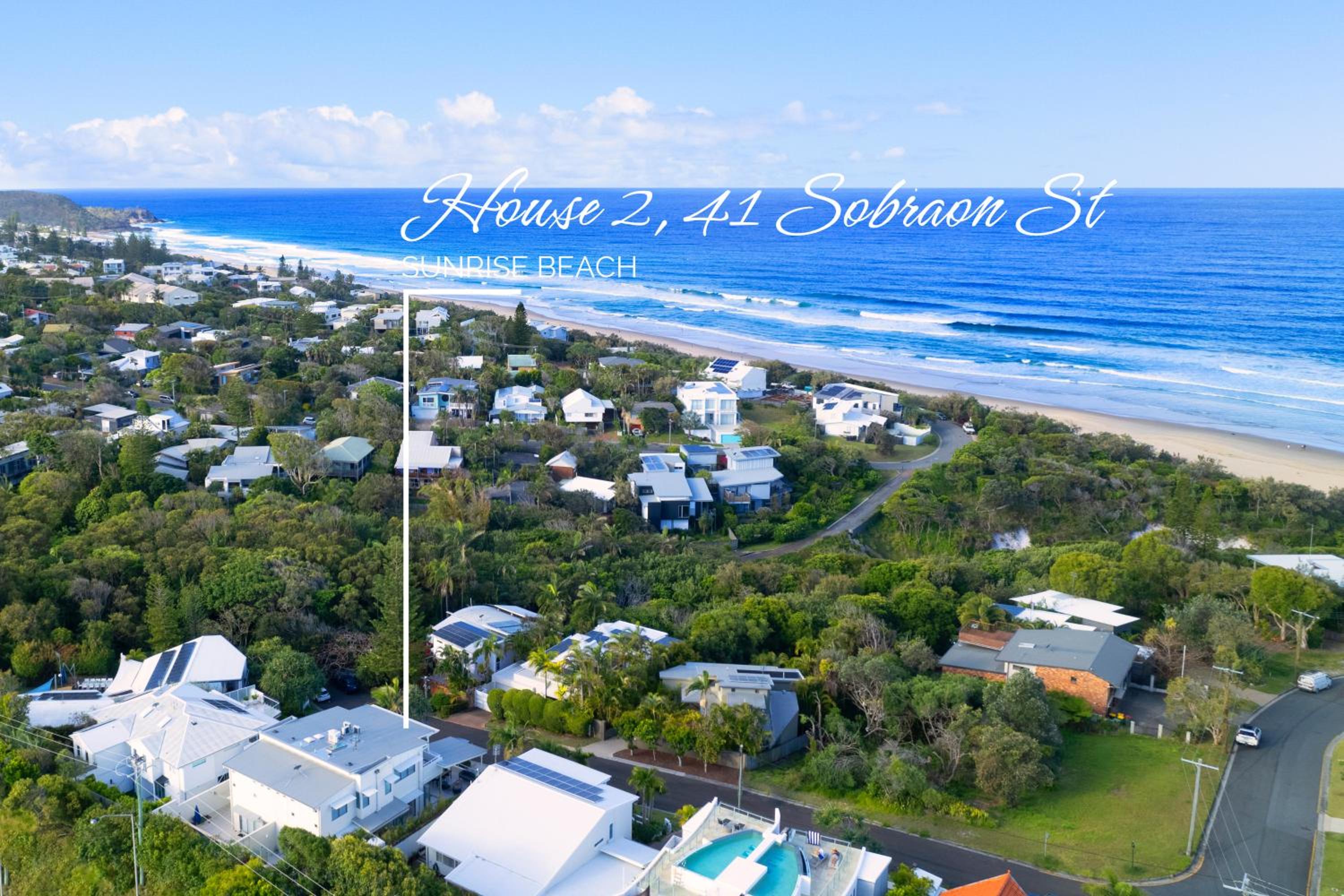 Chic Beachside Abode, Sunrise Beach