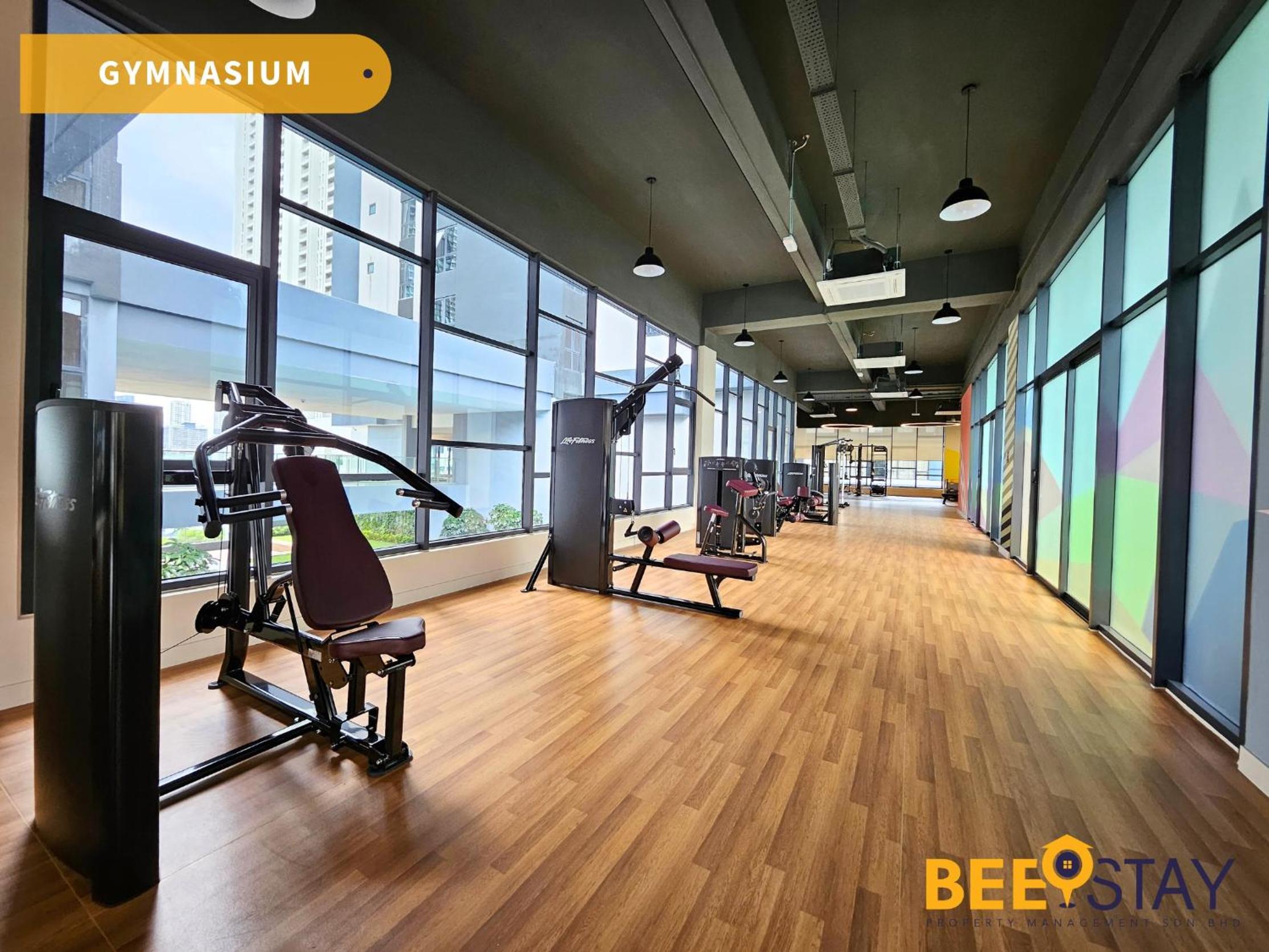 Sunway Velocity 2 connected with MALL & MRT for 2 Pax