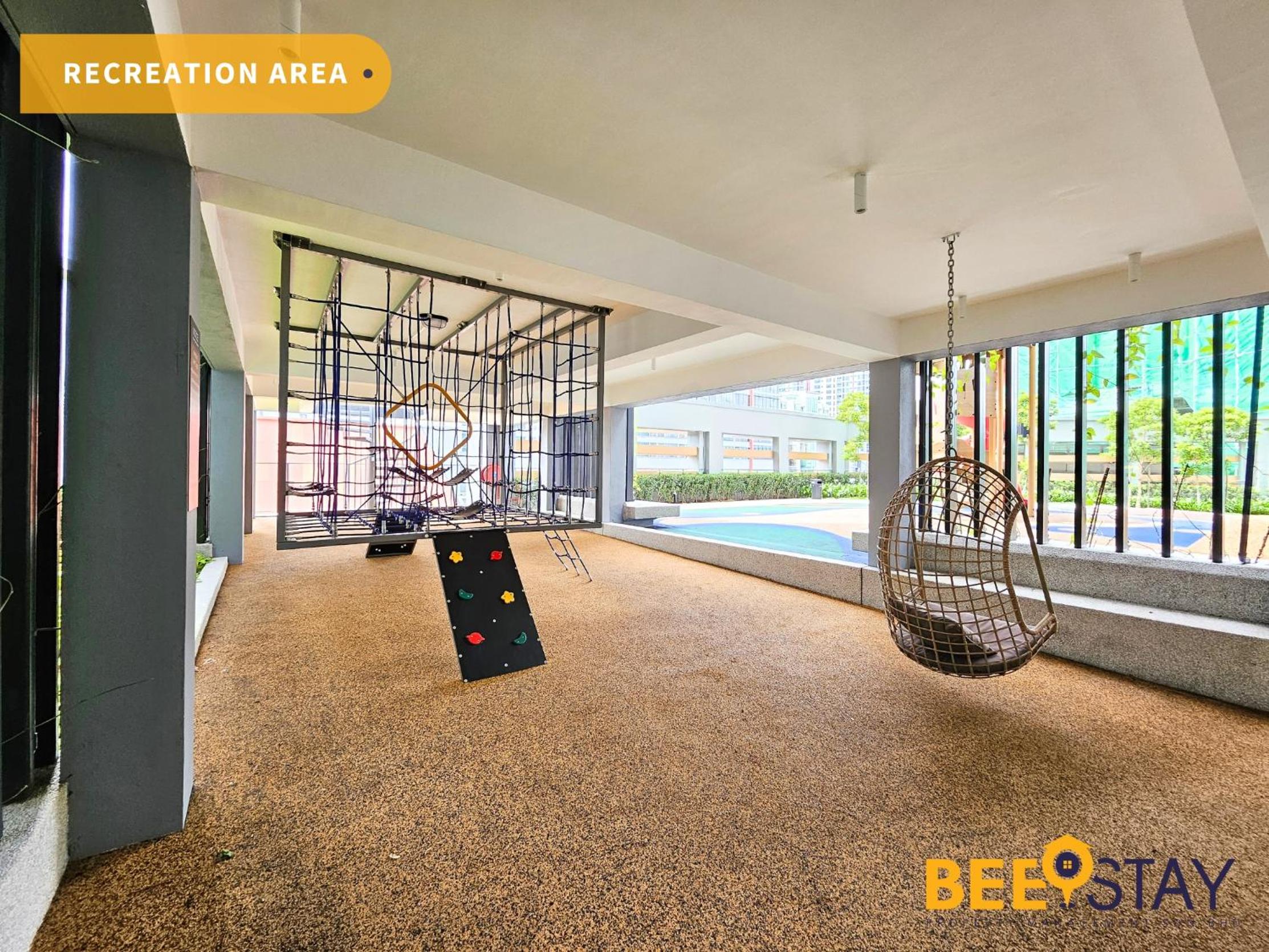 Sunway Velocity 2 connected with MALL & MRT for 2 Pax