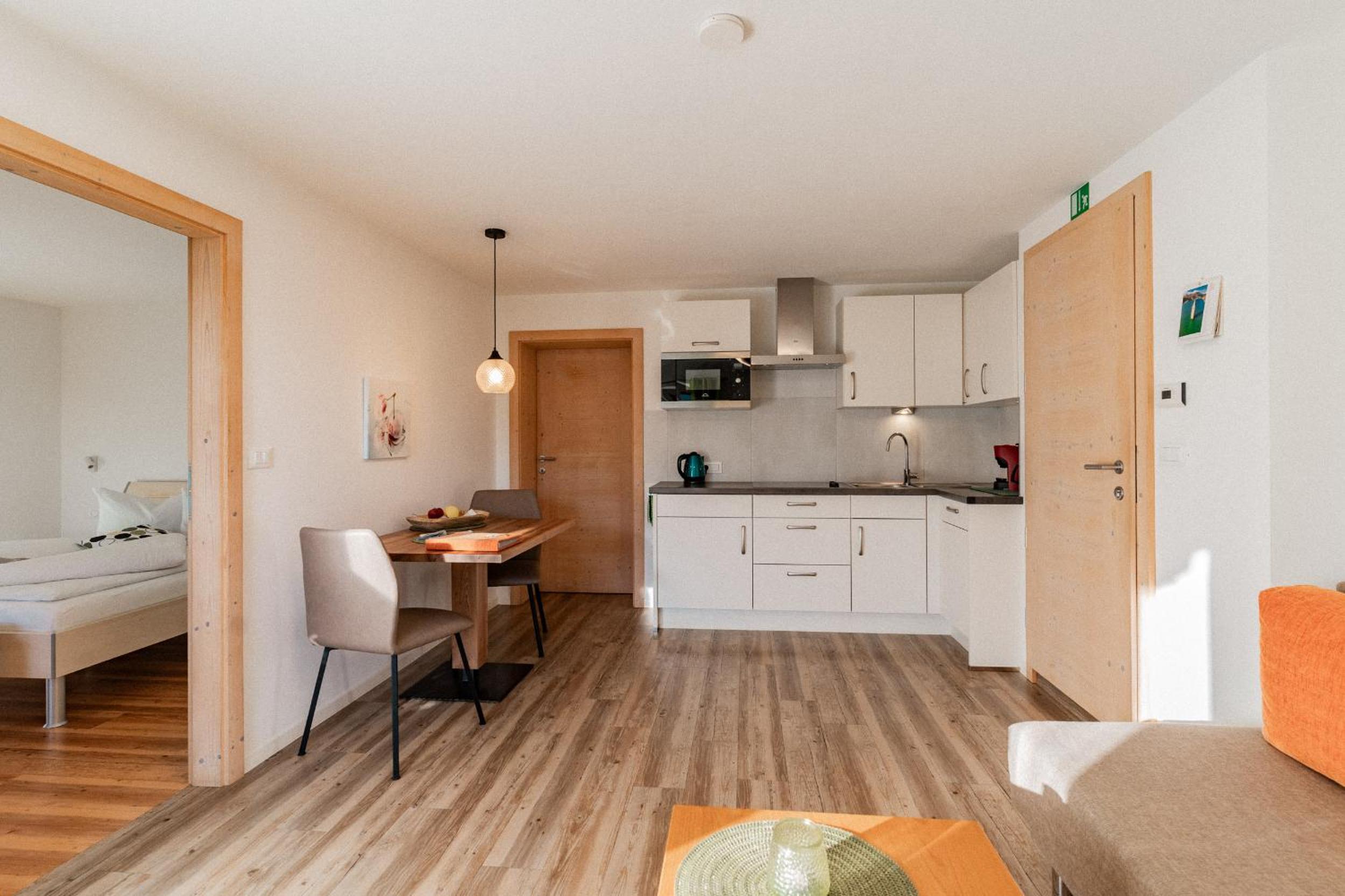 Photo 37
