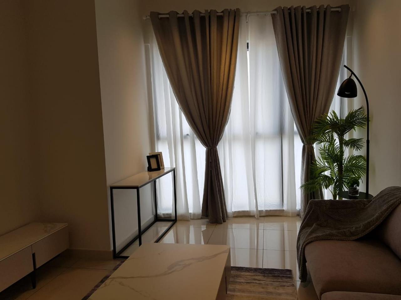 KZR KL Central Homestay KLCC TRX Bukit Bintang