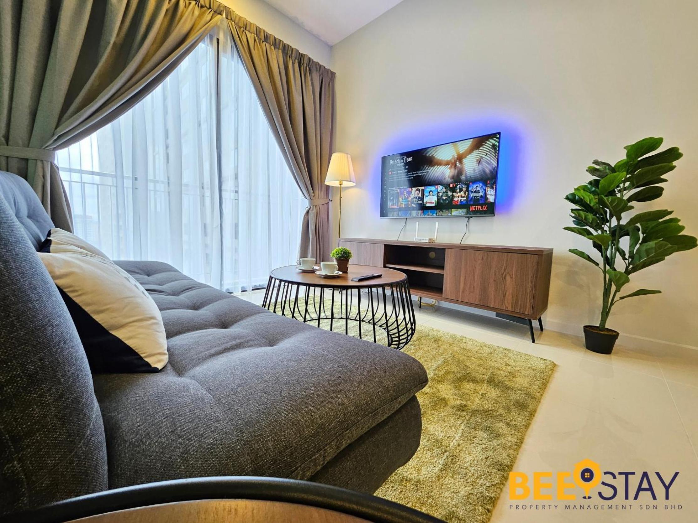Sunway Velocity 2 connected with MALL & MRT for 2 Pax
