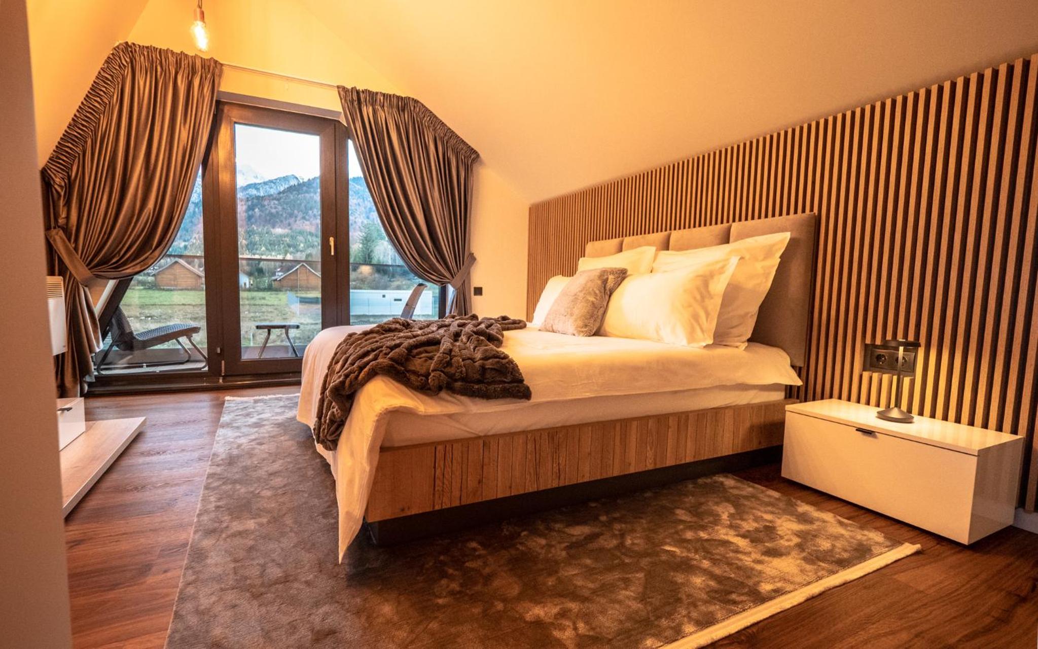 Luxury Aframe view 4