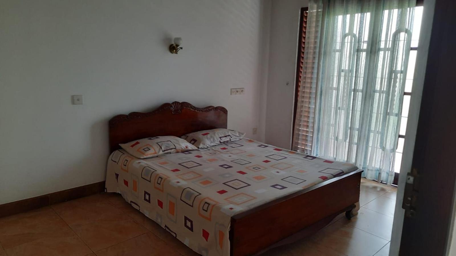 Party Allowed luxury 4 roomed Furnished house in Jaela view 2