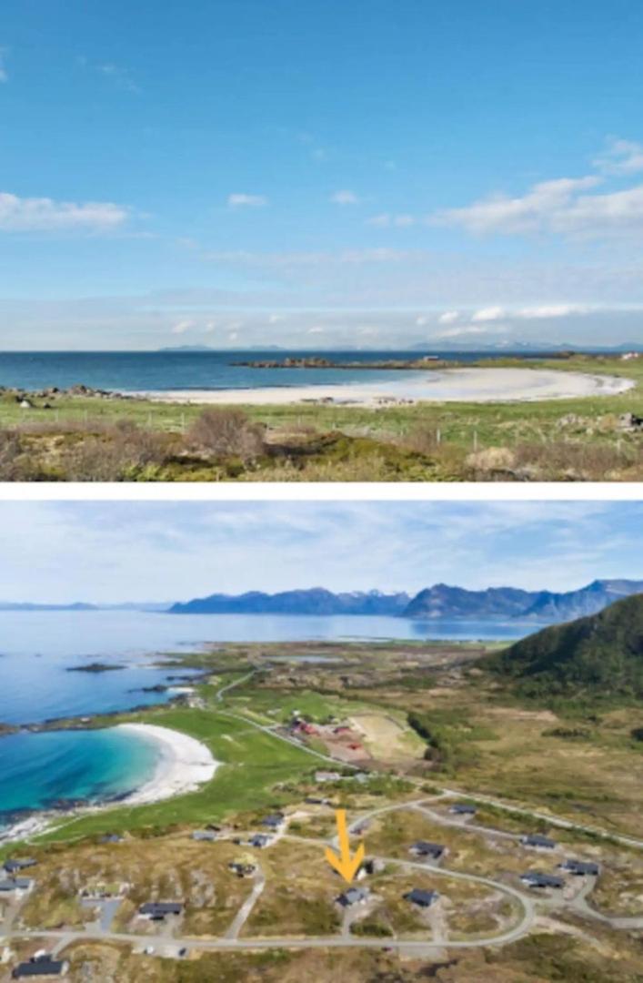 Lofoten Midnightsun Northern lights Golf Beach Horses view 3