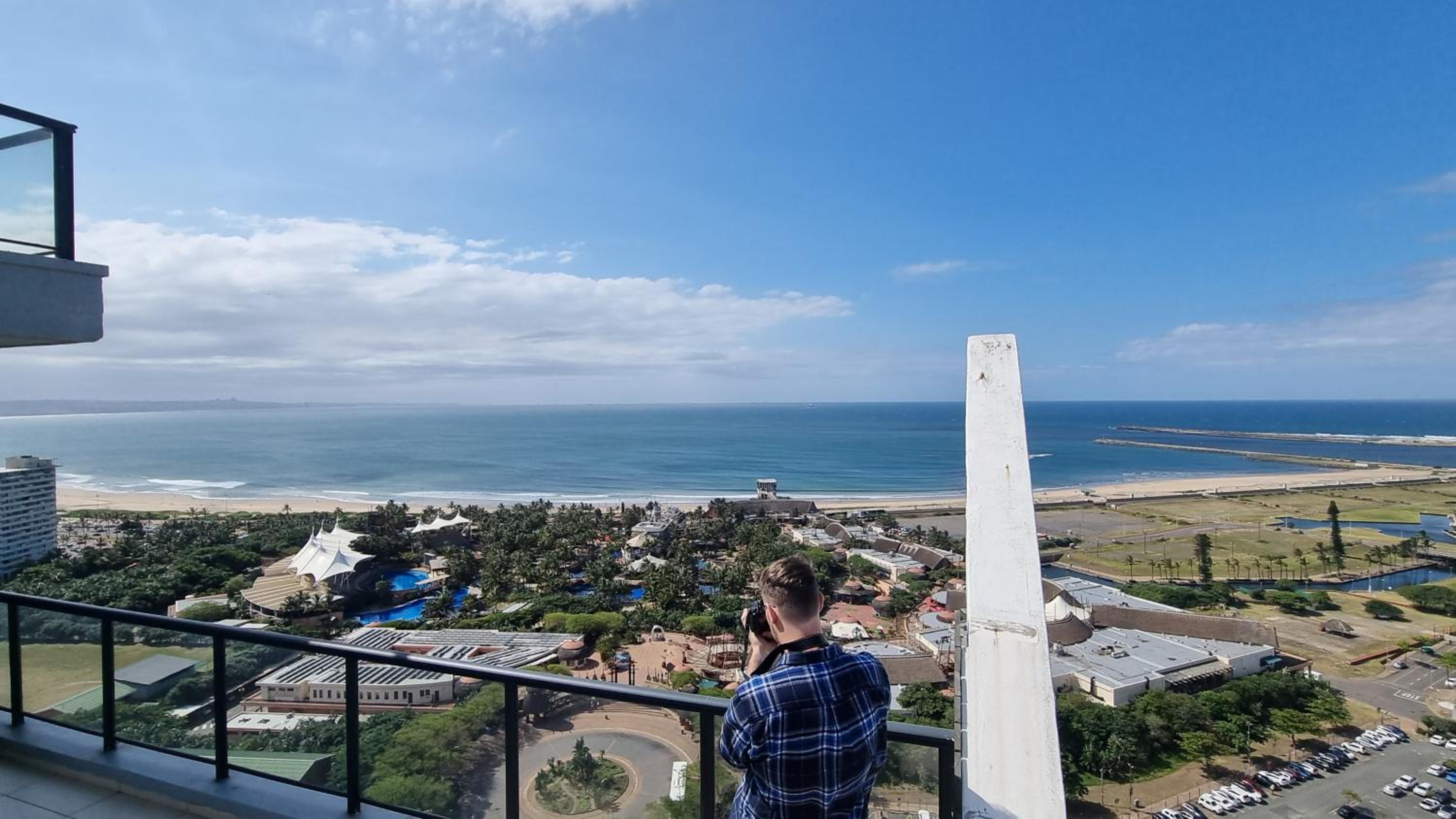 Accommodation Front - Grand Penthouse with Panoramic Views view 5