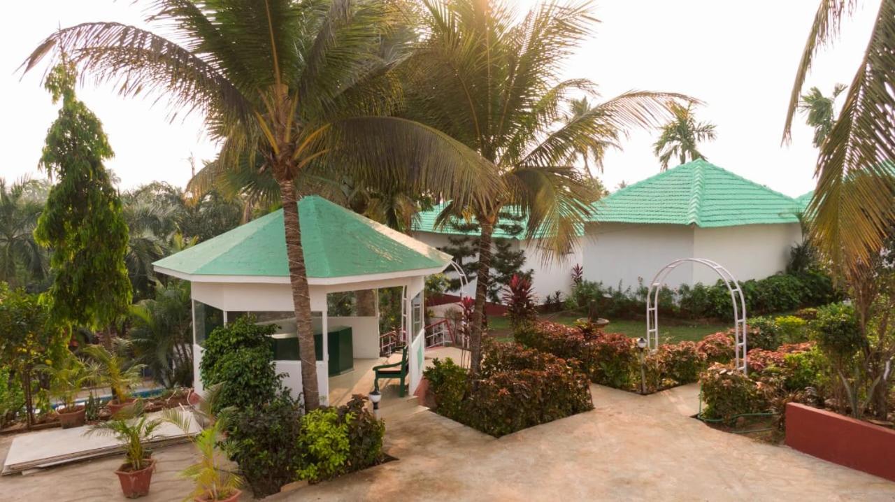 Premium room in a resort view 3