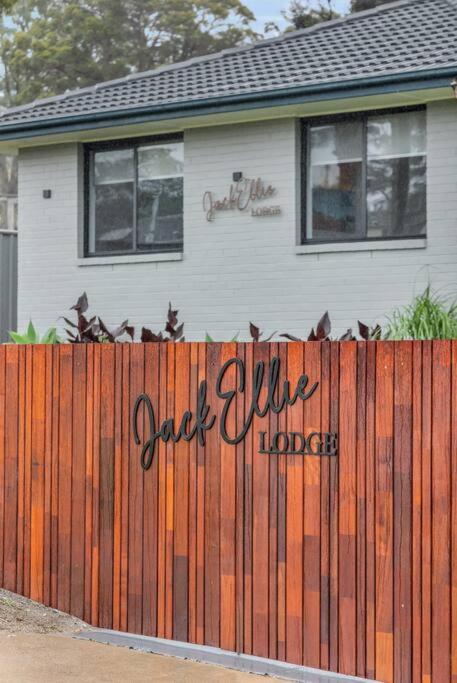 JackEllie Lodge - Pets welcome
