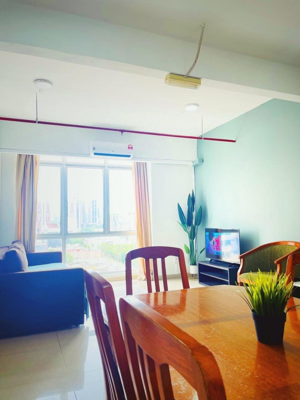 Nour Homestay KLCC View - COMFORT