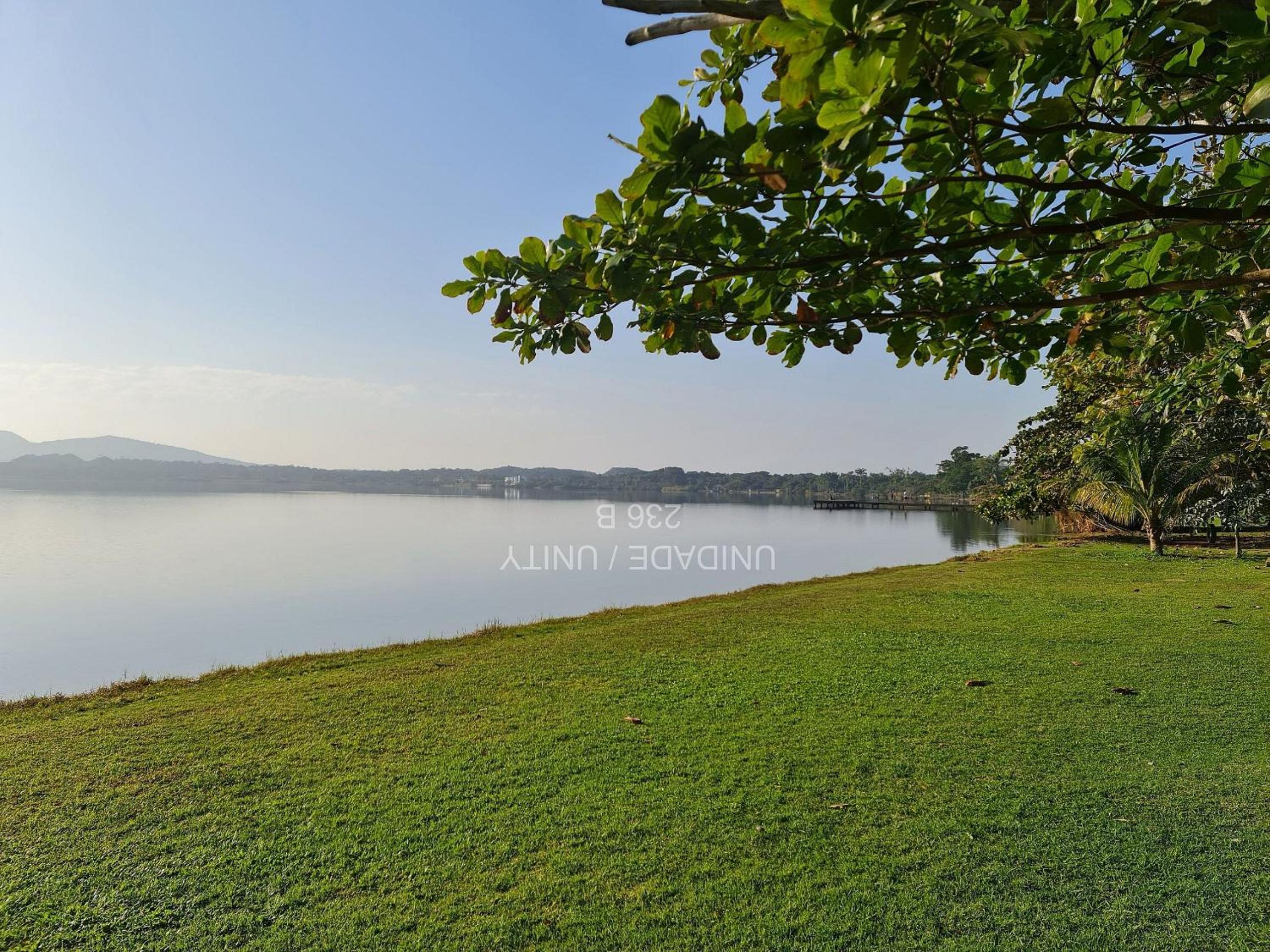 Completo apartamento em Resort na beira da lagoa