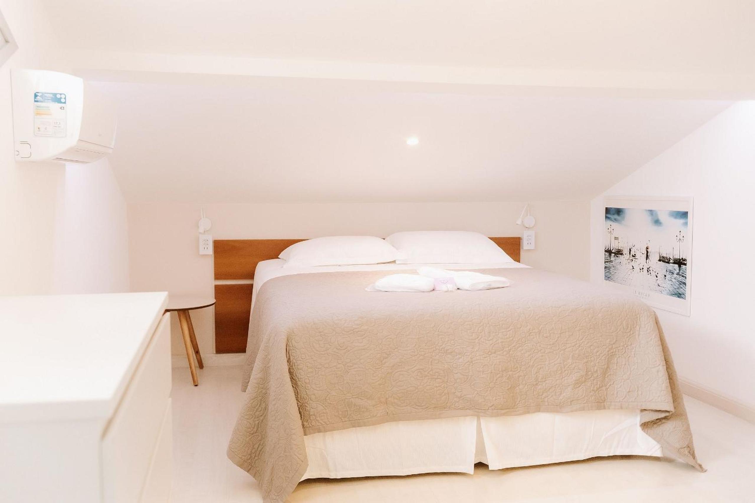 Completo apartamento em Resort na beira da lagoa