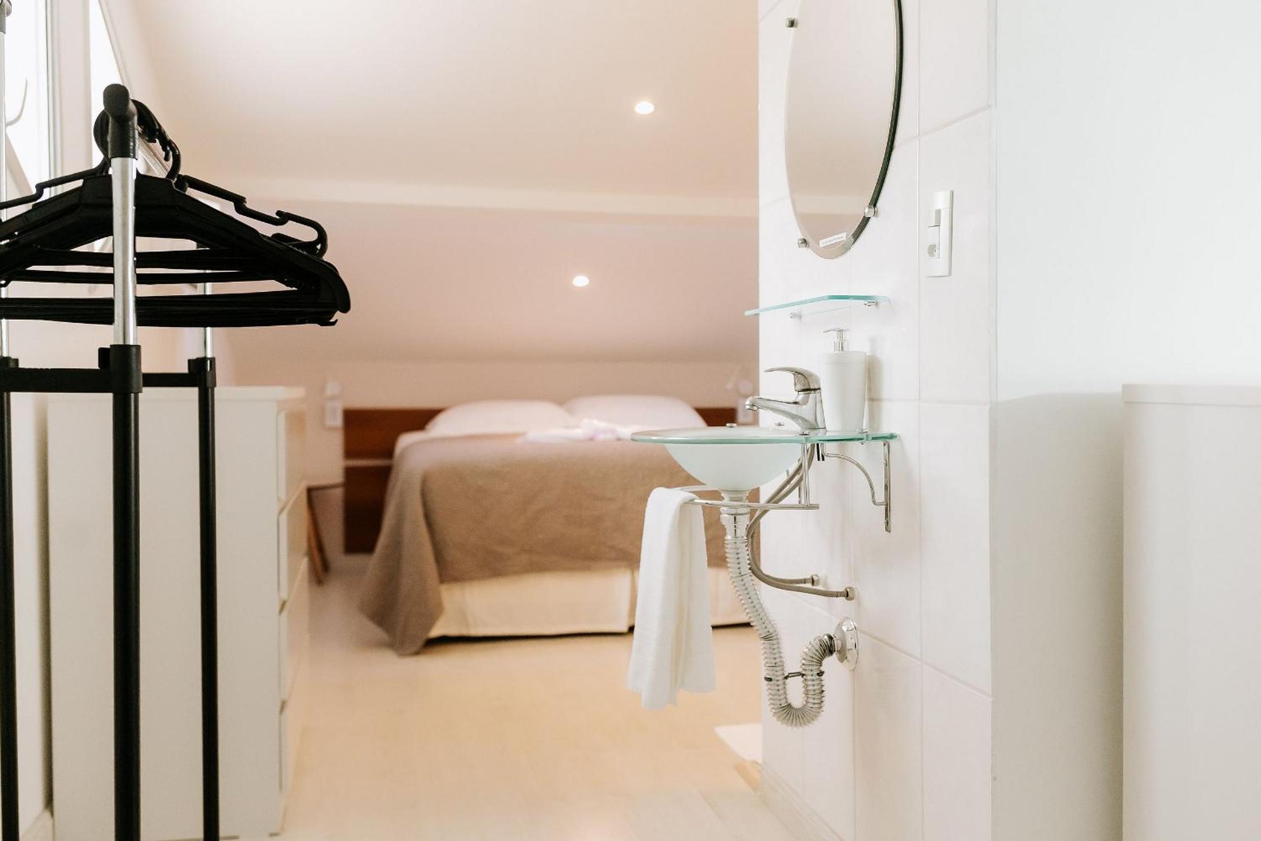 Completo apartamento em Resort na beira da lagoa