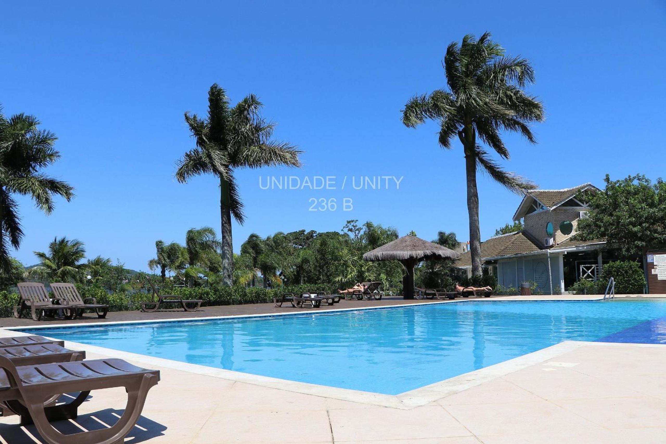 Completo apartamento em Resort na beira da lagoa