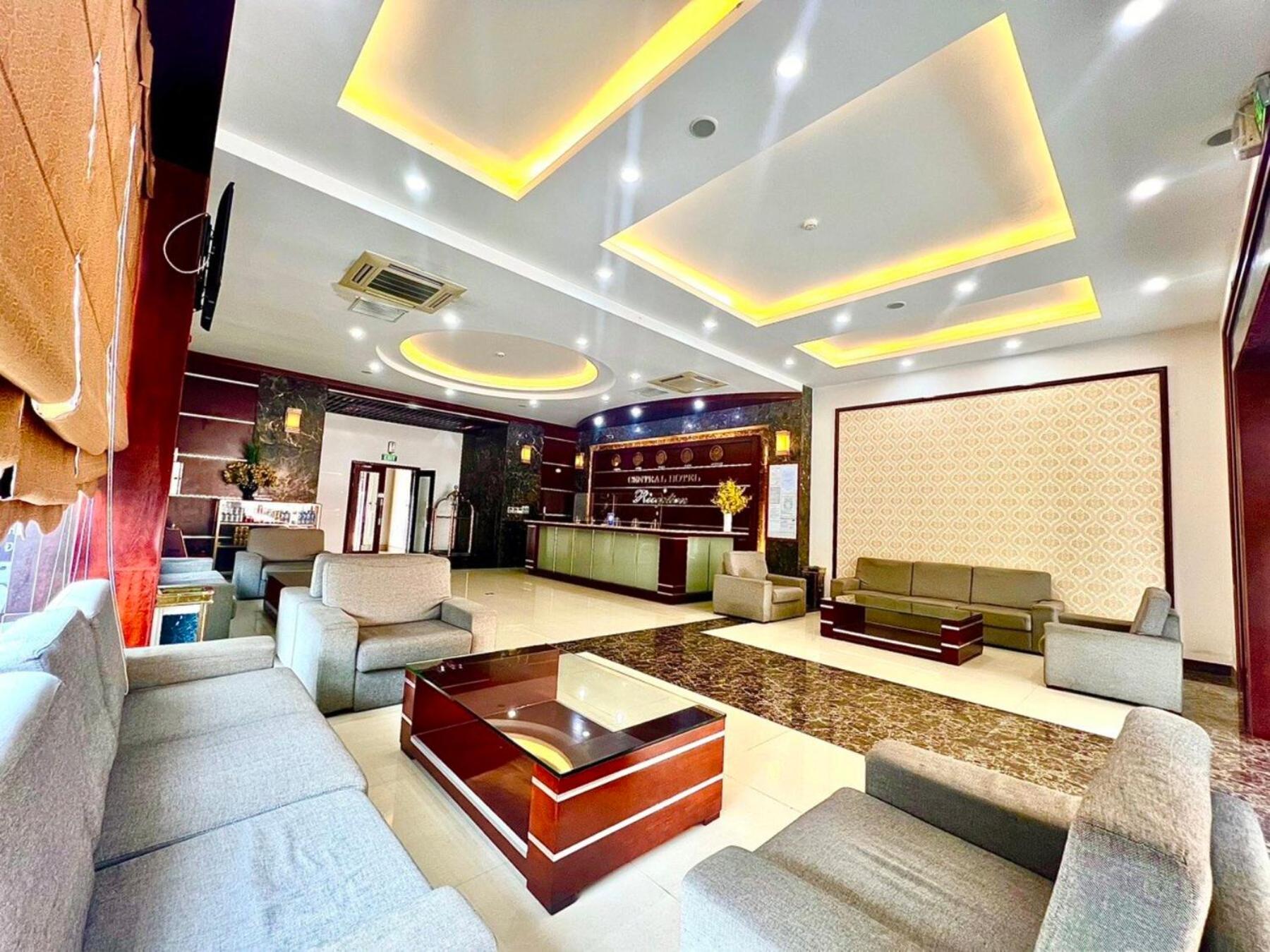 Central Hotel view 2