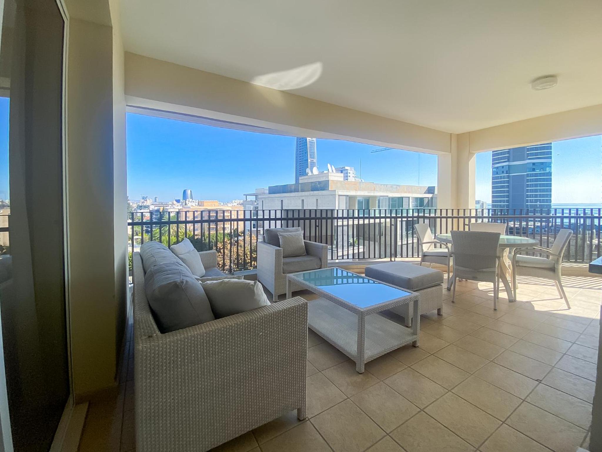 Phaedrus Living: Erato Seaview Luxury Penthouse