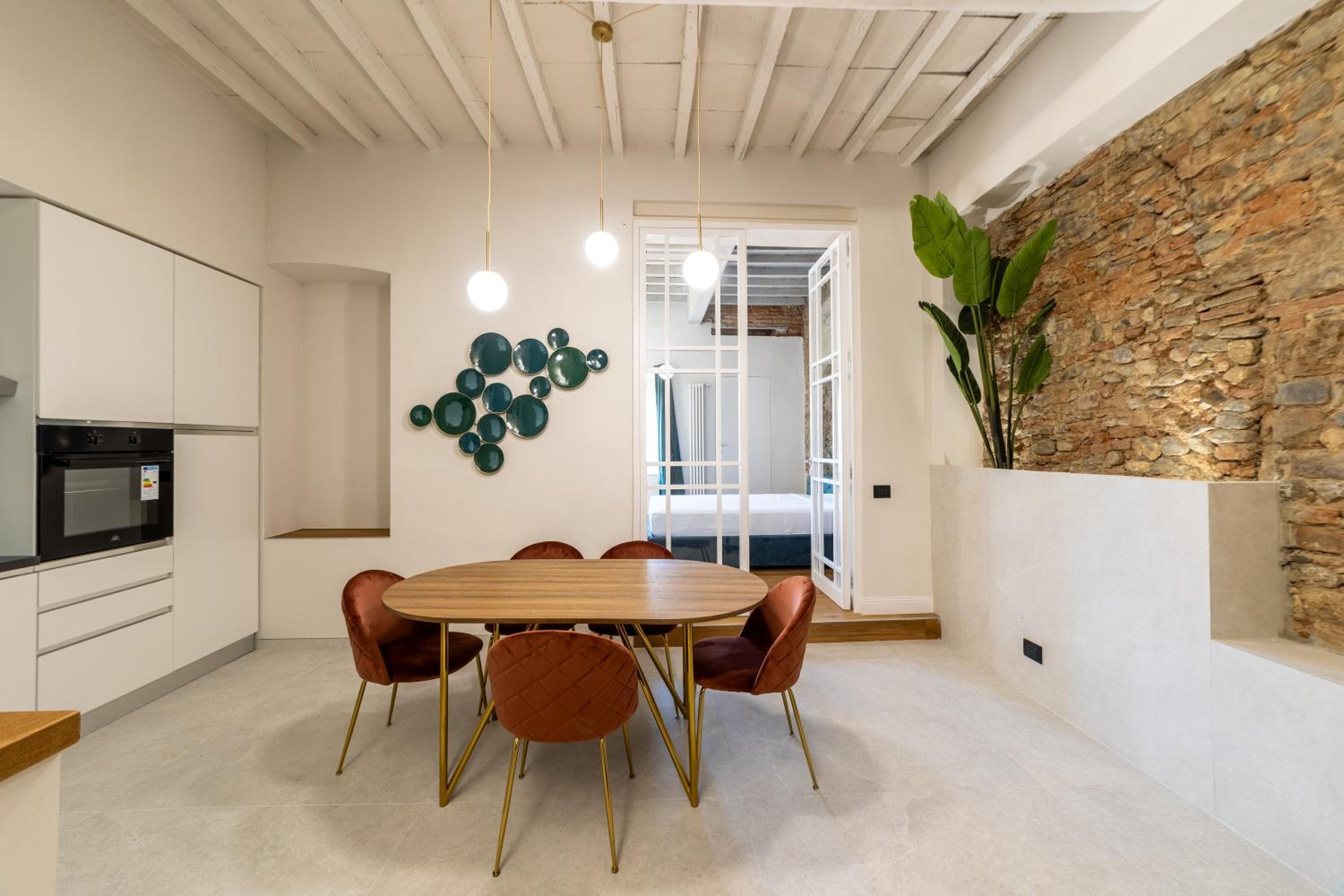 Leovinci Rooms