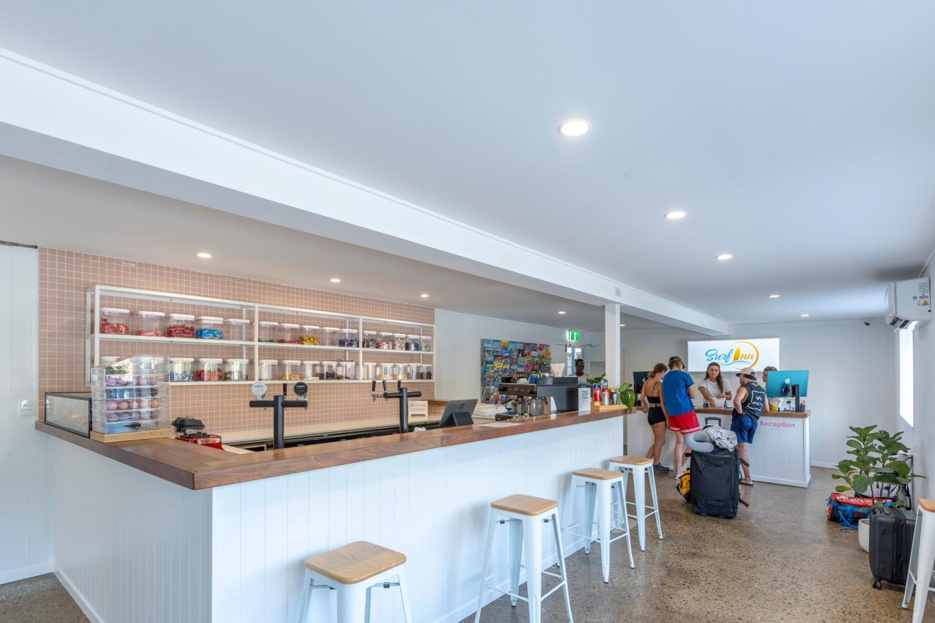 Surf Inn Boutique Backpackers - FREE BREAKFAST photo 20 of 48