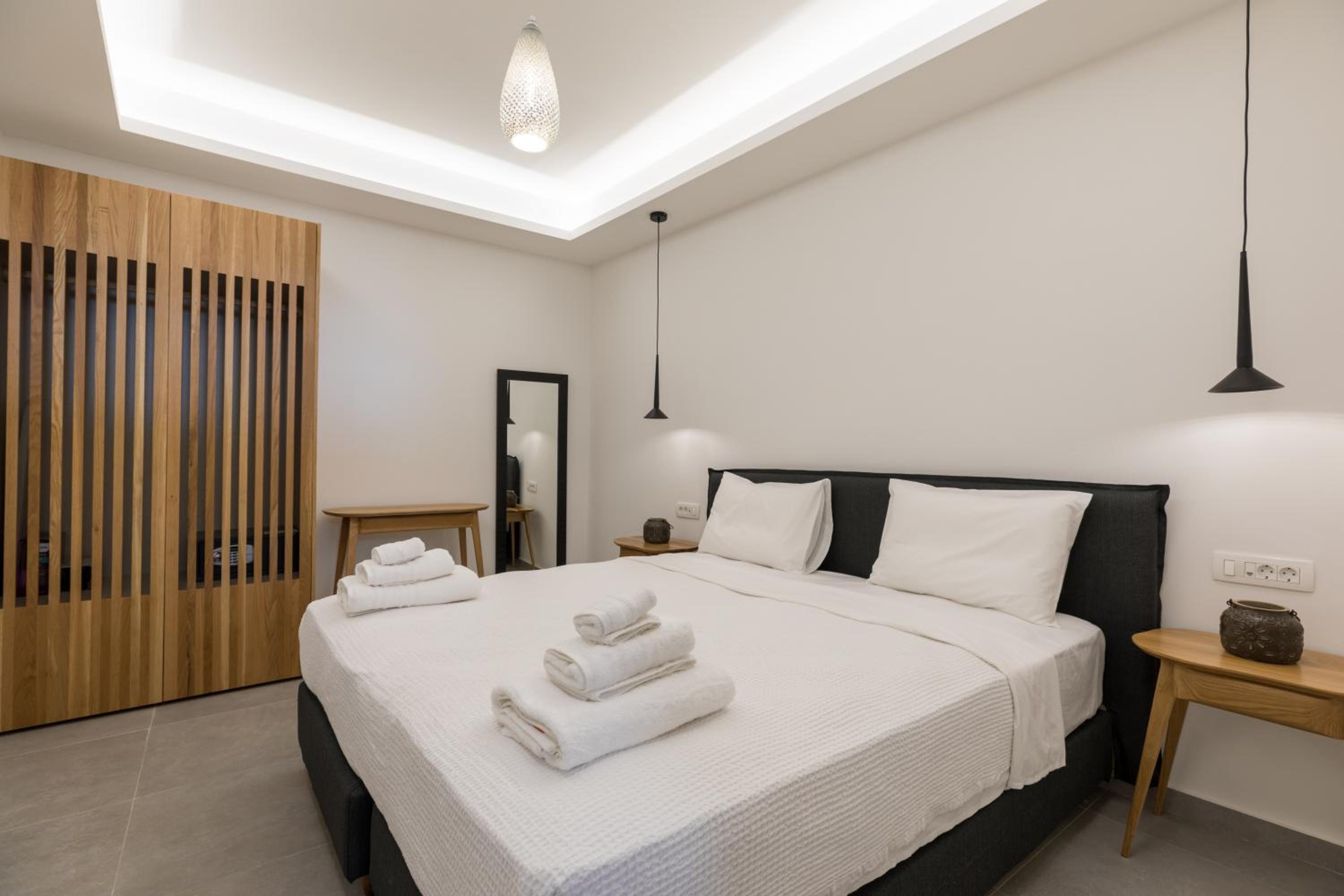 Nostos Apartments Kamari