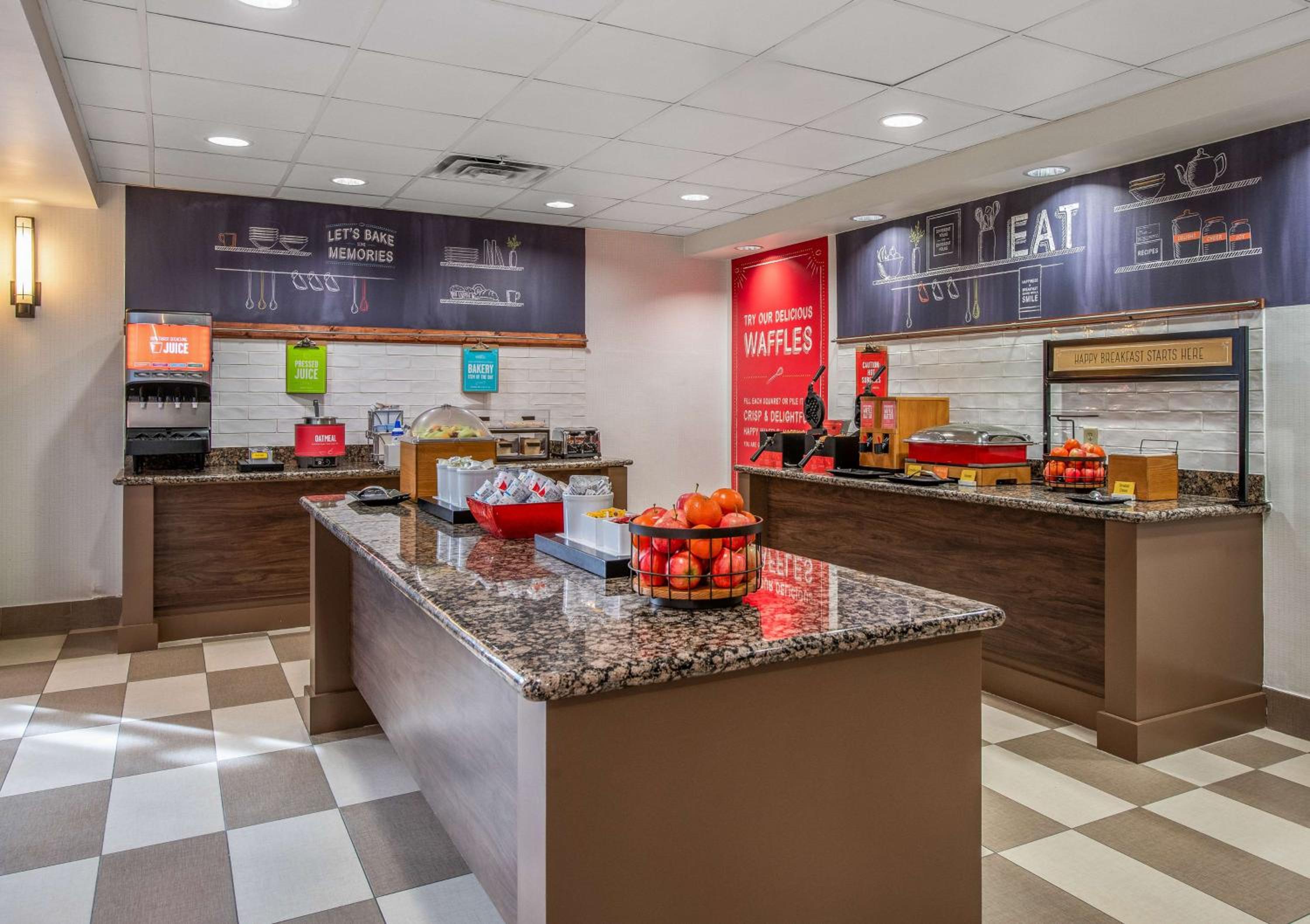Hampton Inn  Suites Dallas-Allen - Property Image 1