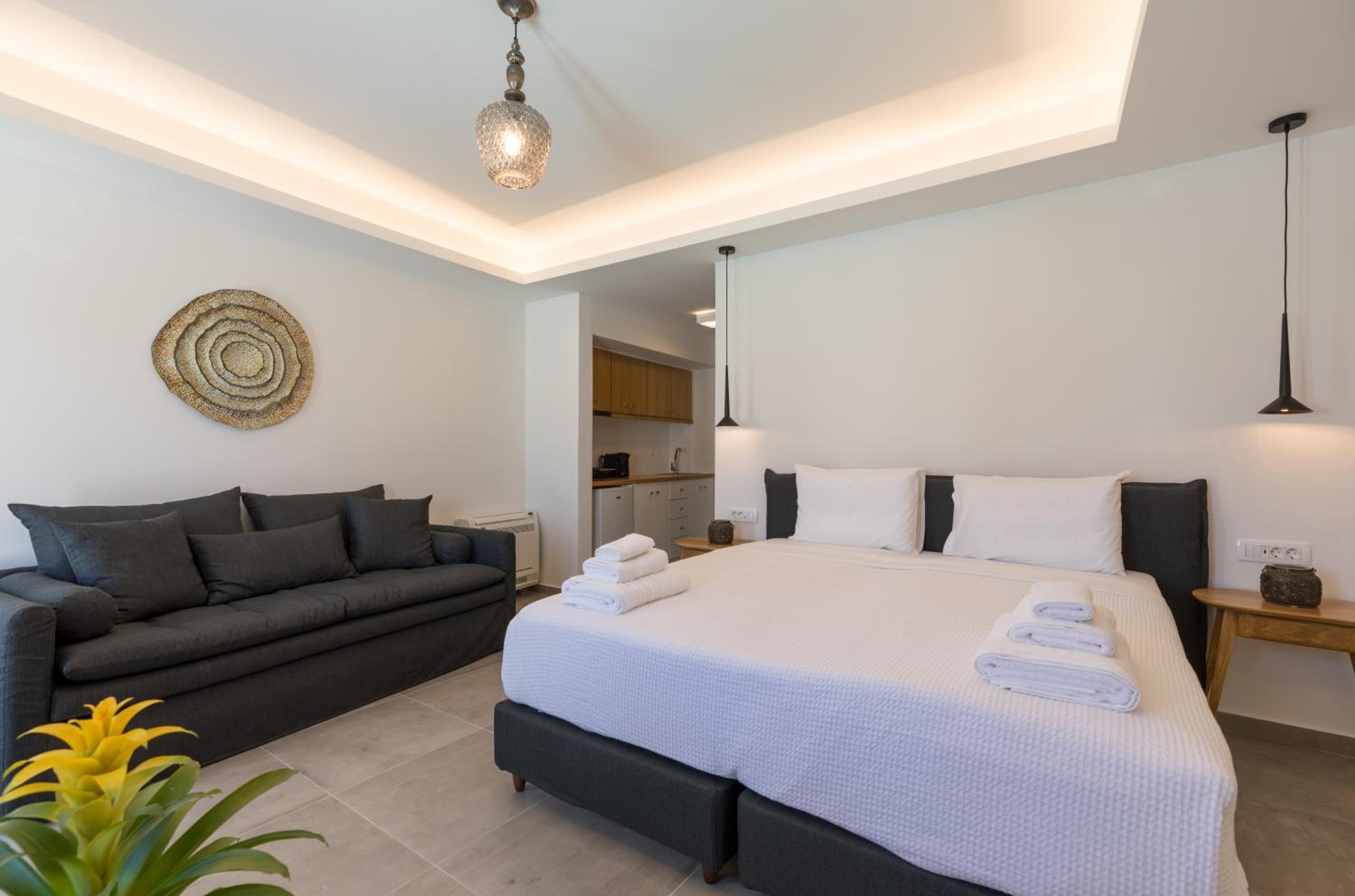 Nostos Apartments Kamari