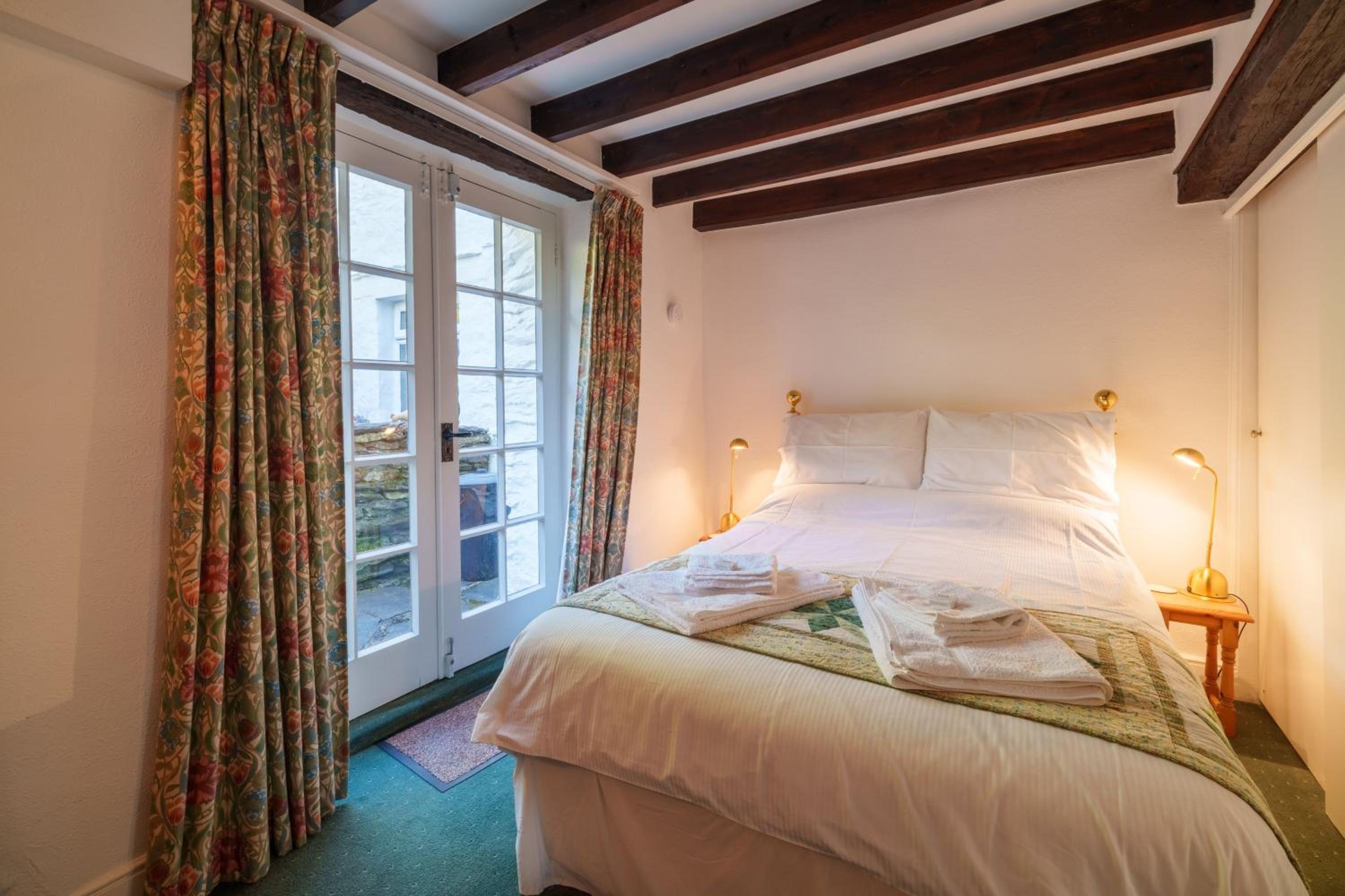 Damson Cottage - Chocolate Box Cottage in Crook, near Bowness view 3