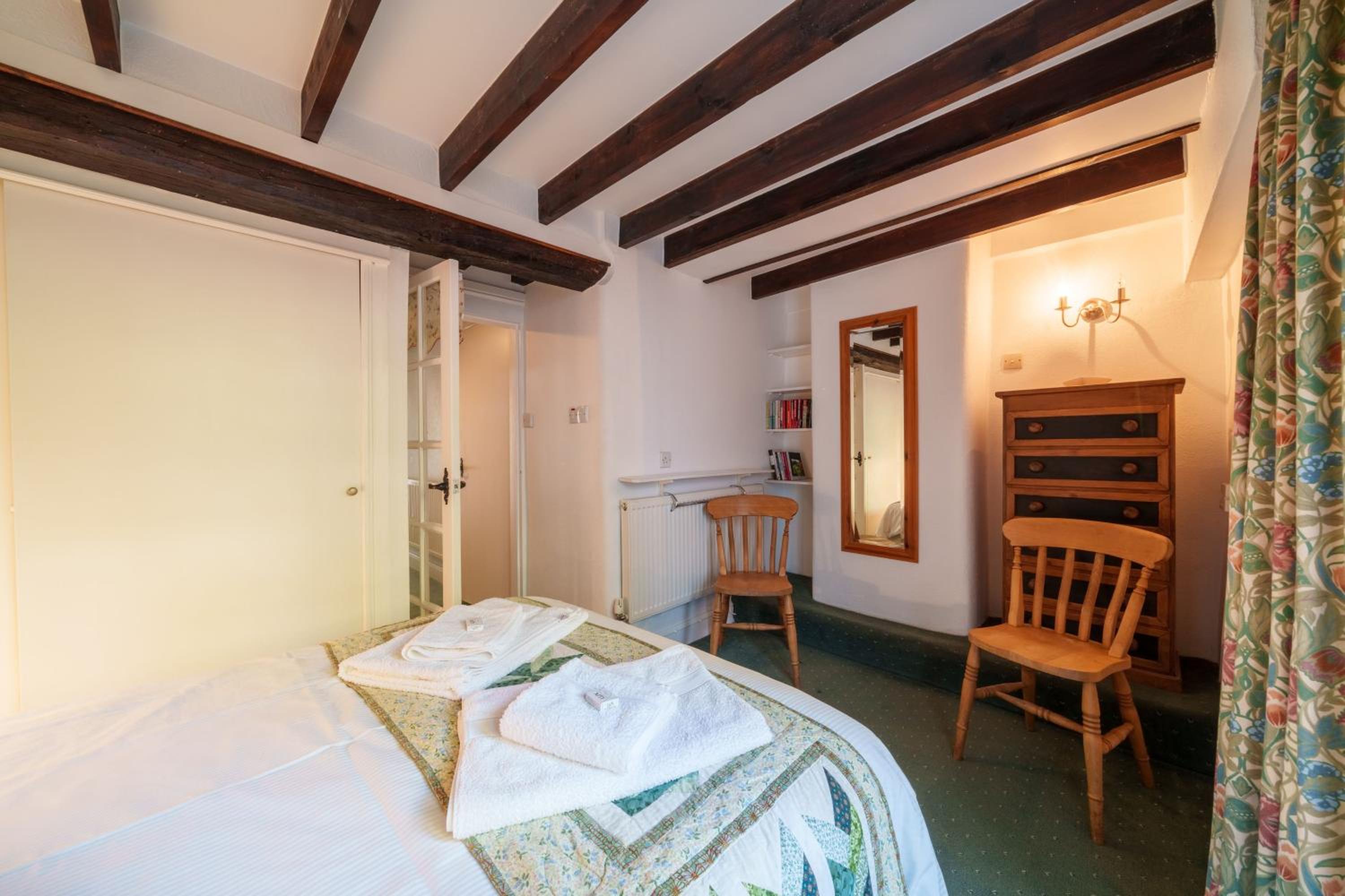 Damson Cottage - Chocolate Box Cottage in Crook, near Bowness view 4