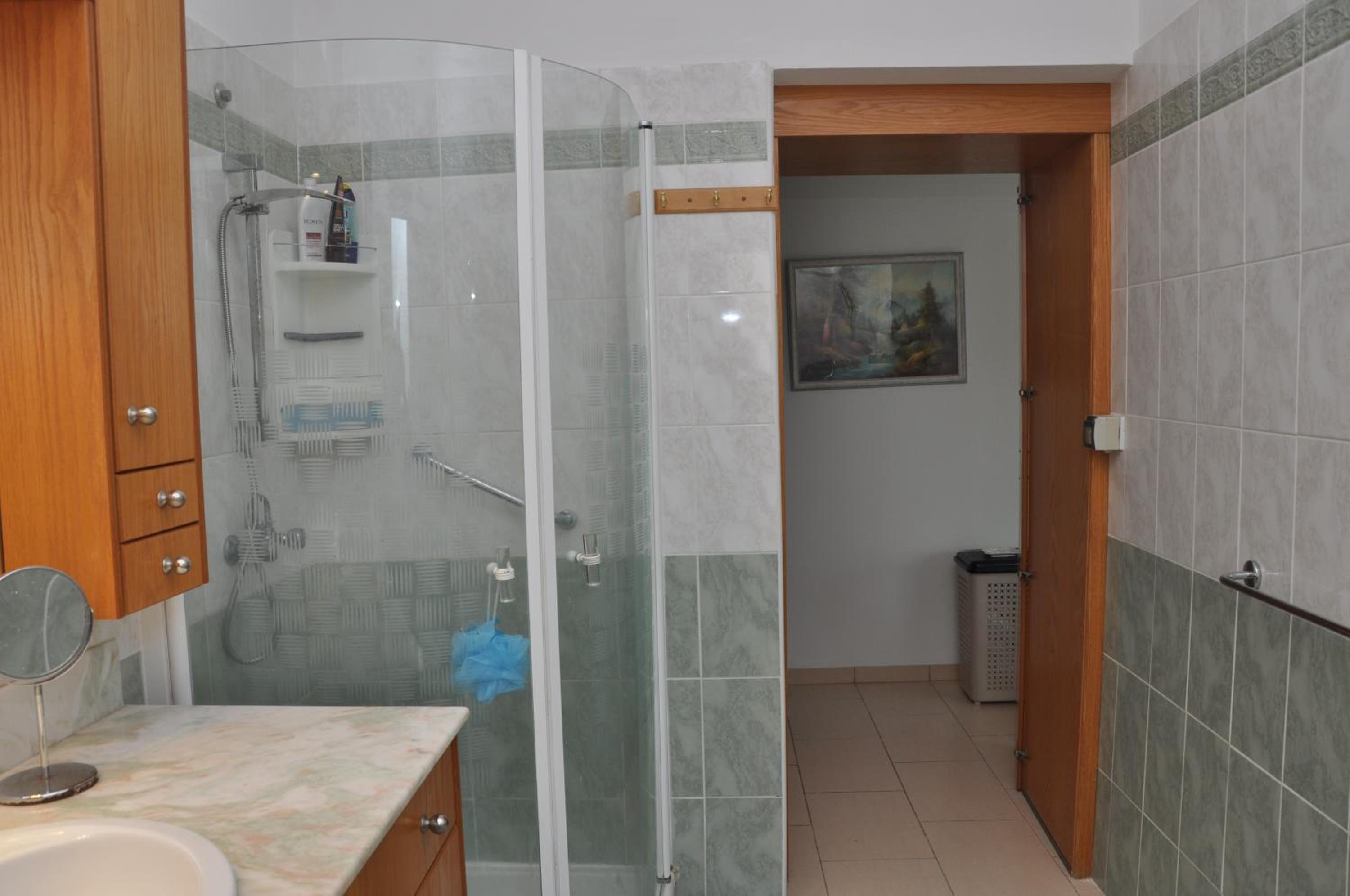 Stylish Spacious 3 BD Villa