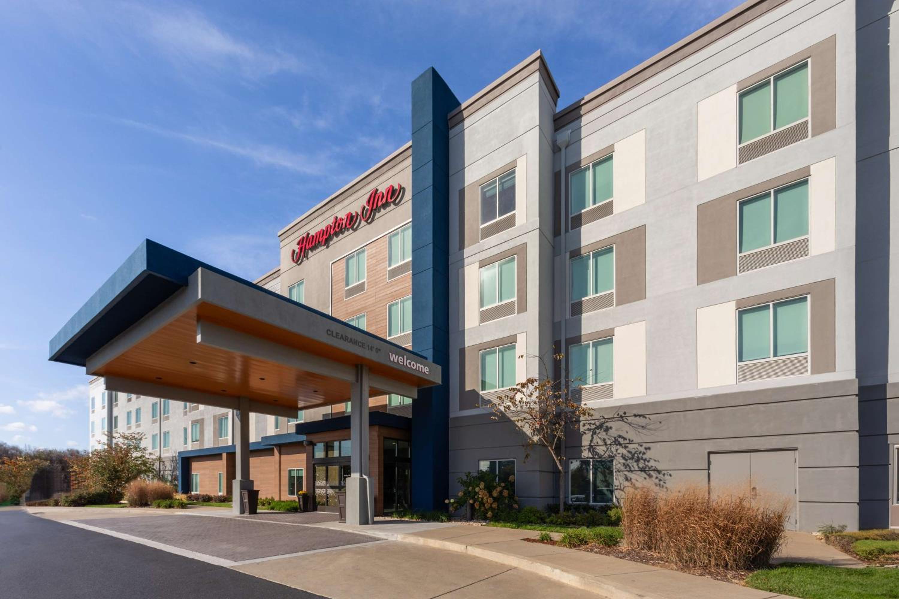 Hampton Inn by Hilton Nashville Airport Century Place - Property Image 18