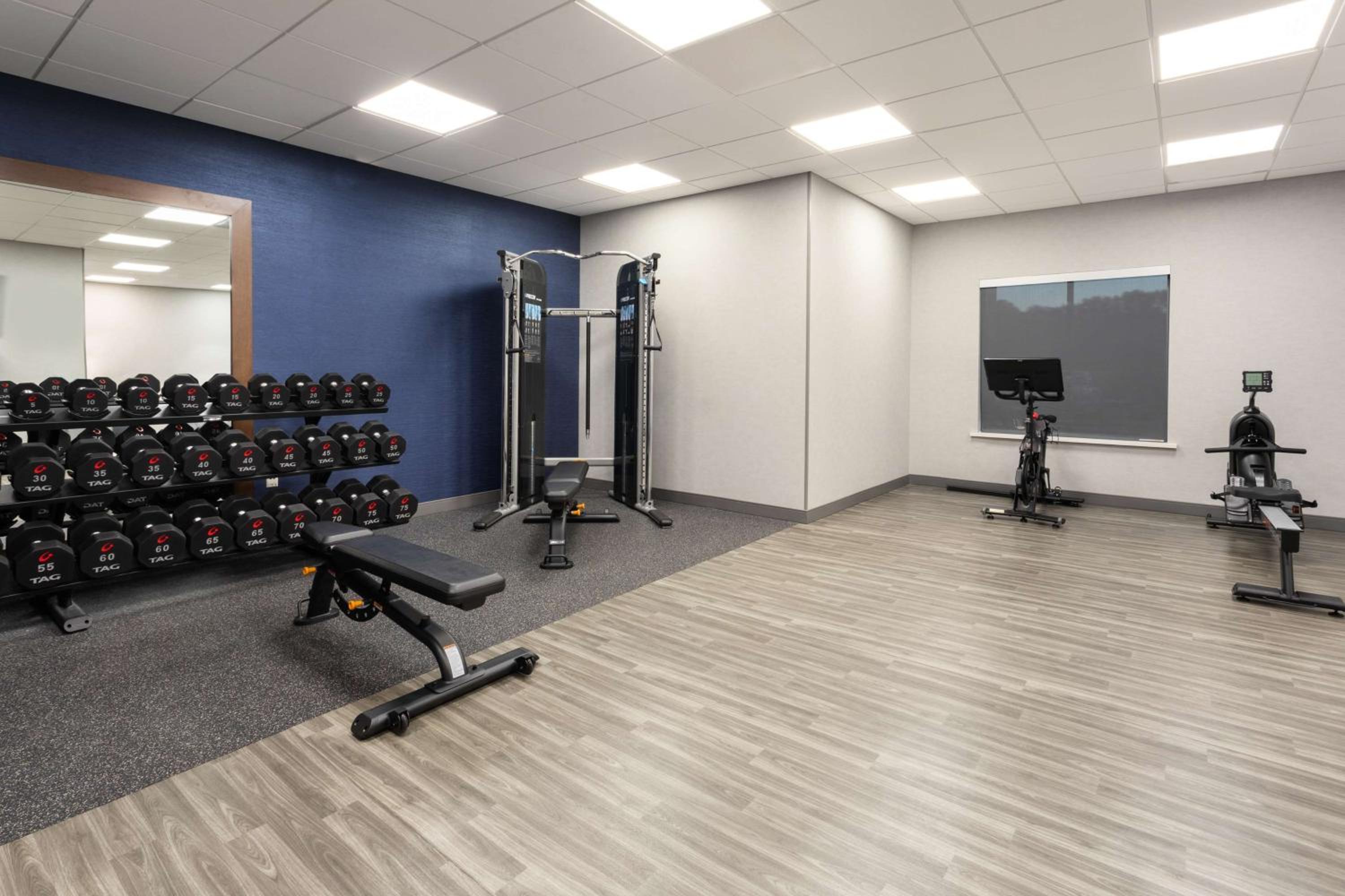 Hampton Inn by Hilton Nashville Airport Century Place - Property Image 15