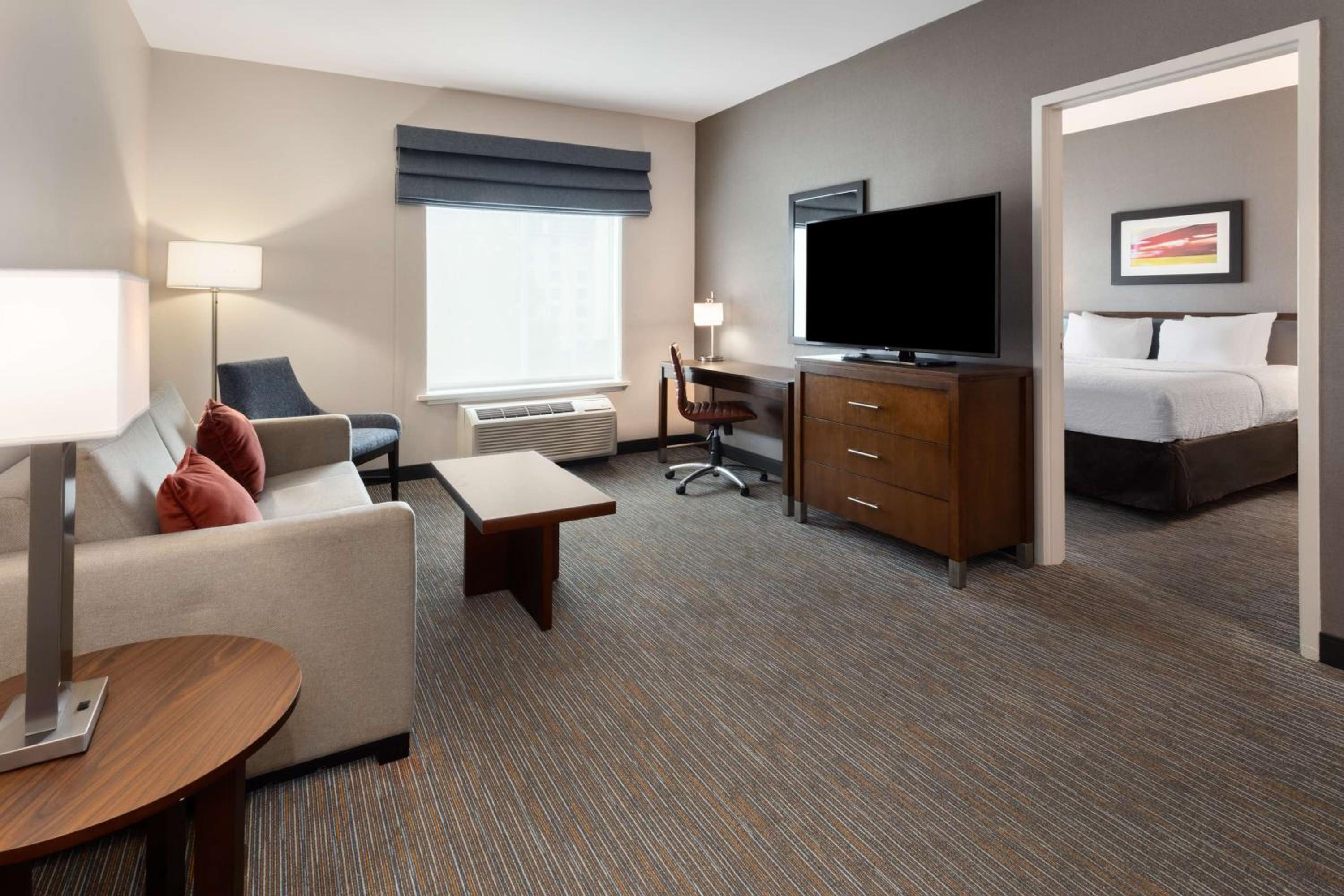 Hampton Inn by Hilton Nashville Airport Century Place - Property Image 28