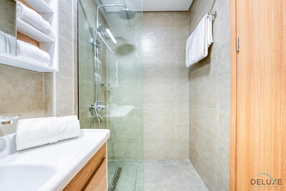 Romantic Studio in Pantheon Elysee JVC by Deluxe Holiday Homes