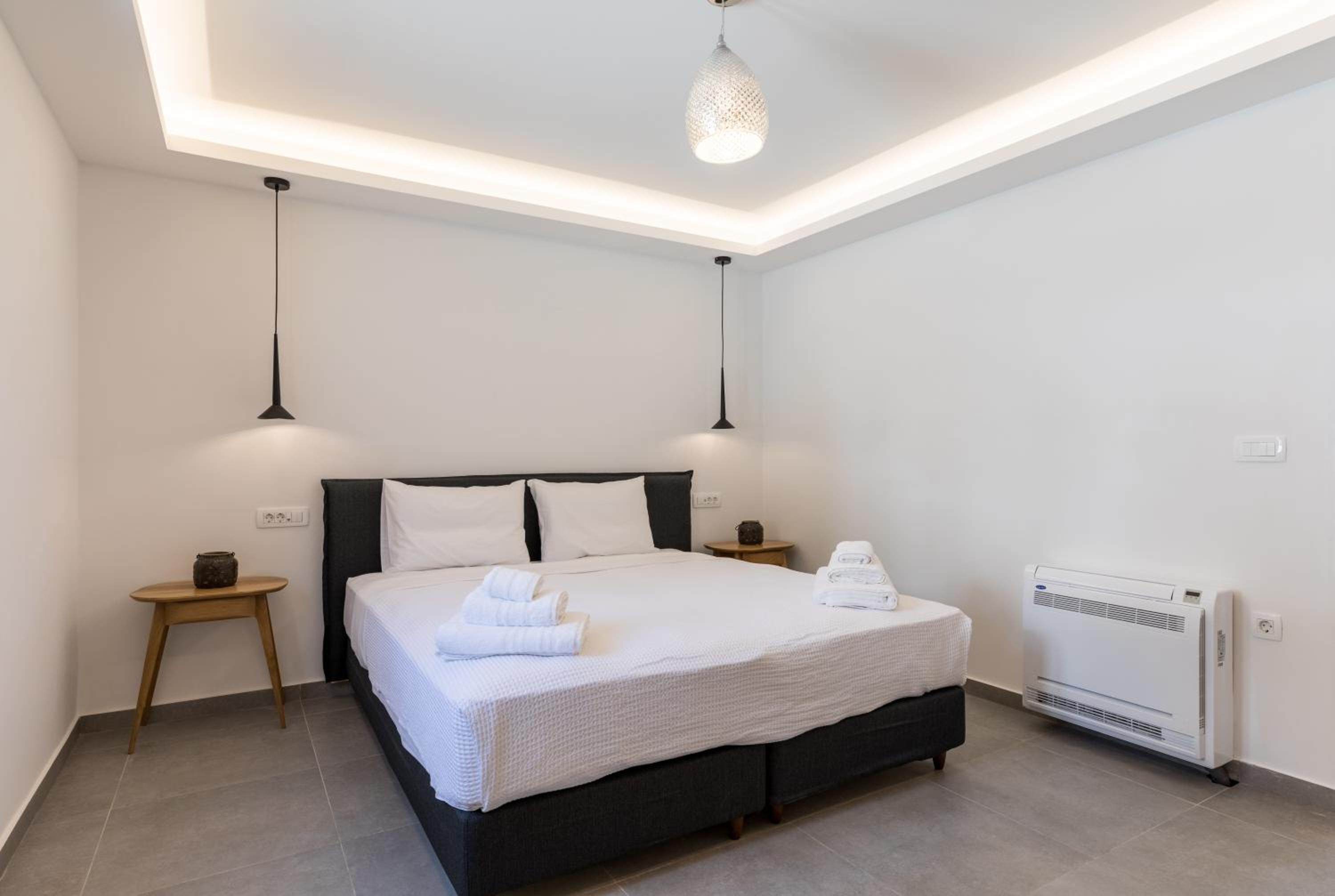 Nostos Apartments Kamari