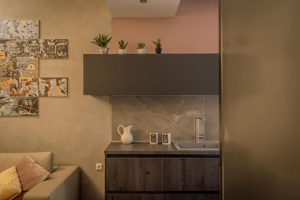 Eva's Glamorous Apartment #Mitropoleos61