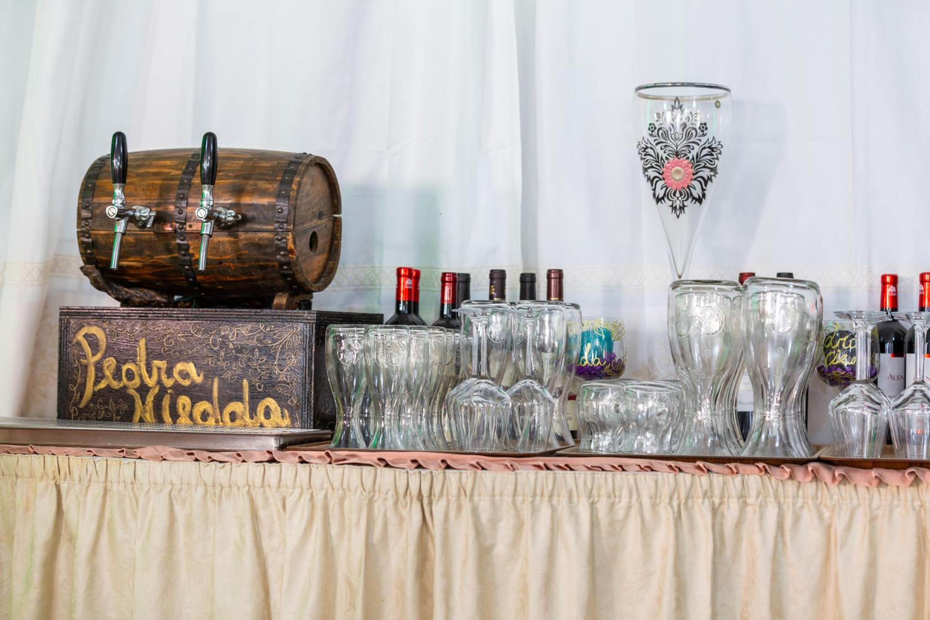 bar