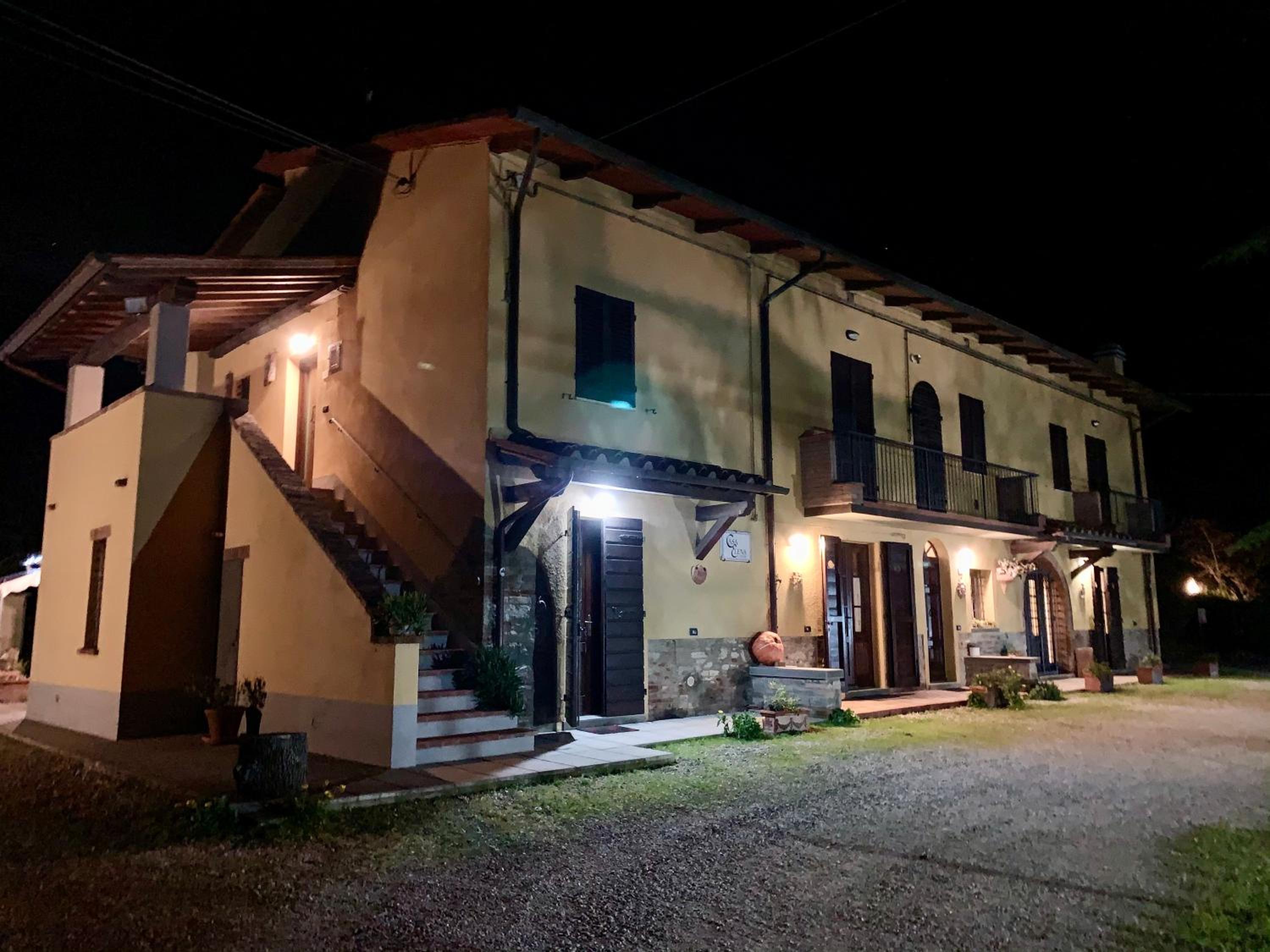 Hotel Casa Elena - Image 1