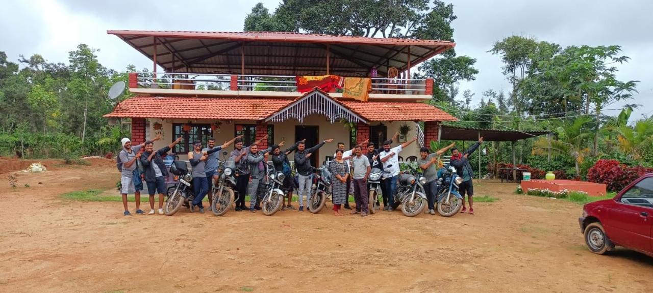 Estate villa homestay