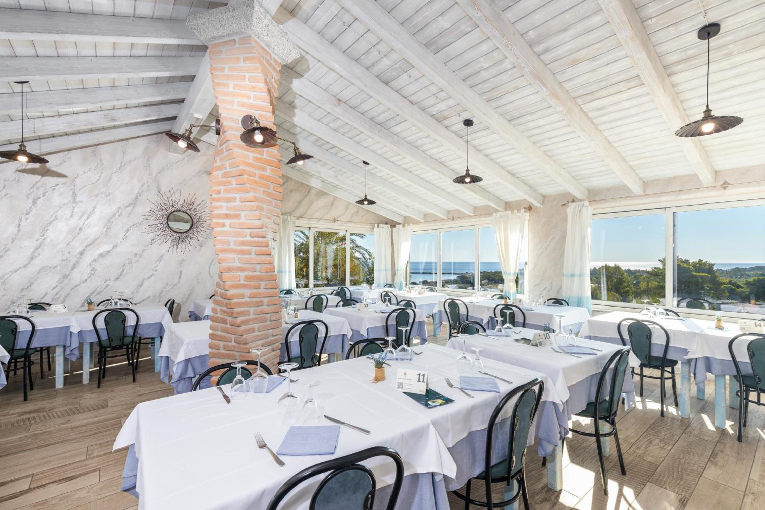 restaurant