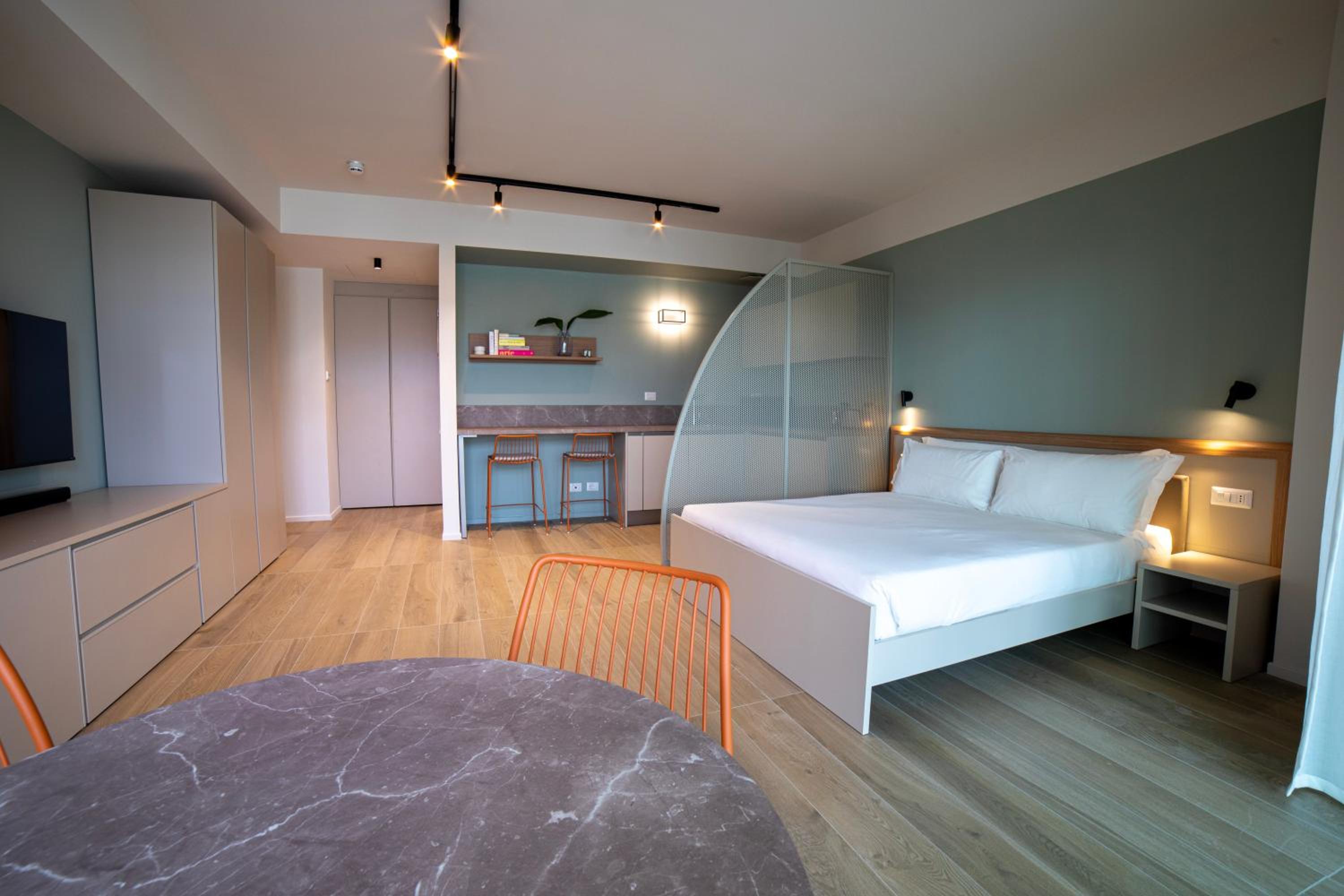 hotel room