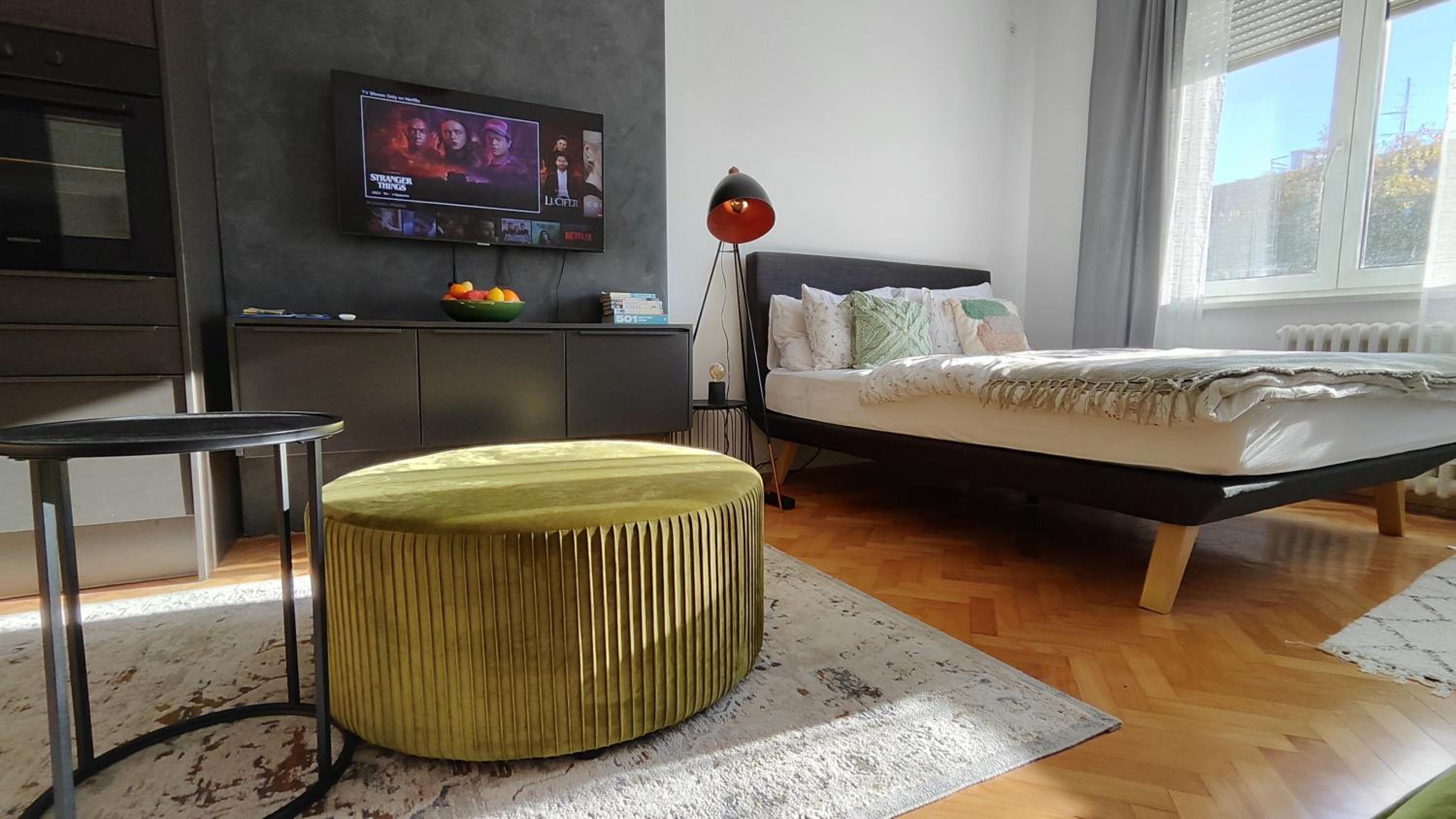 New Green Studio Apartment near Tvrđa view 3