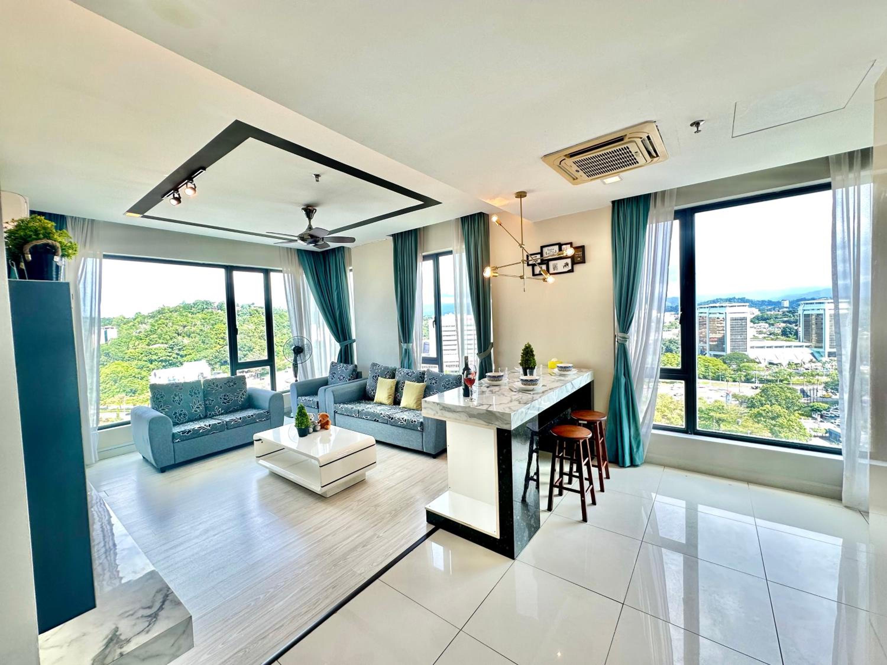 Cozy Living Sky Apartment